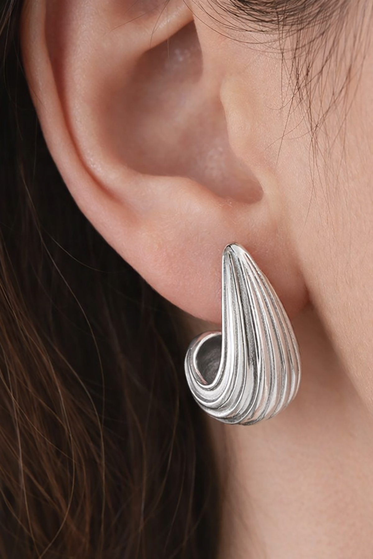 Gümüş Renk Çelik Küpe (Çift)