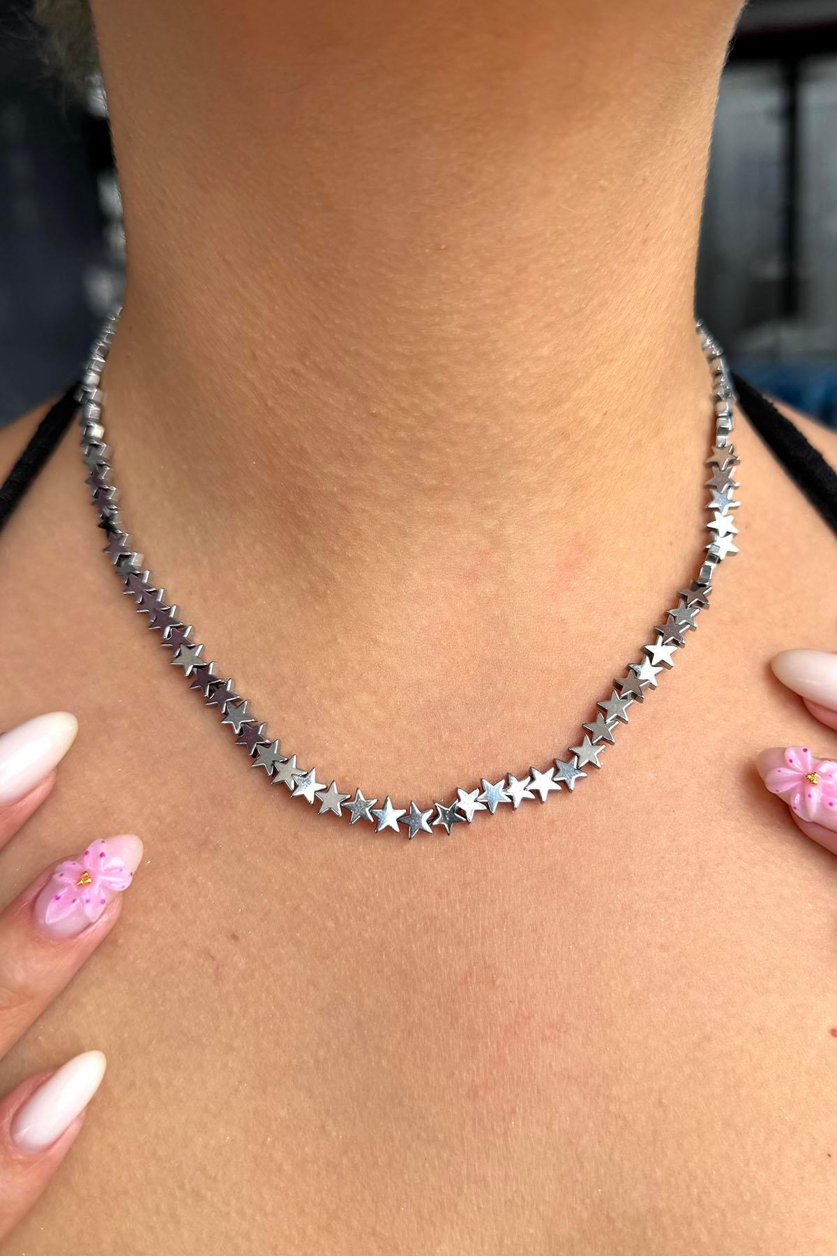 Gümüş Renk Yıldız Figürlü Çelik Kolye