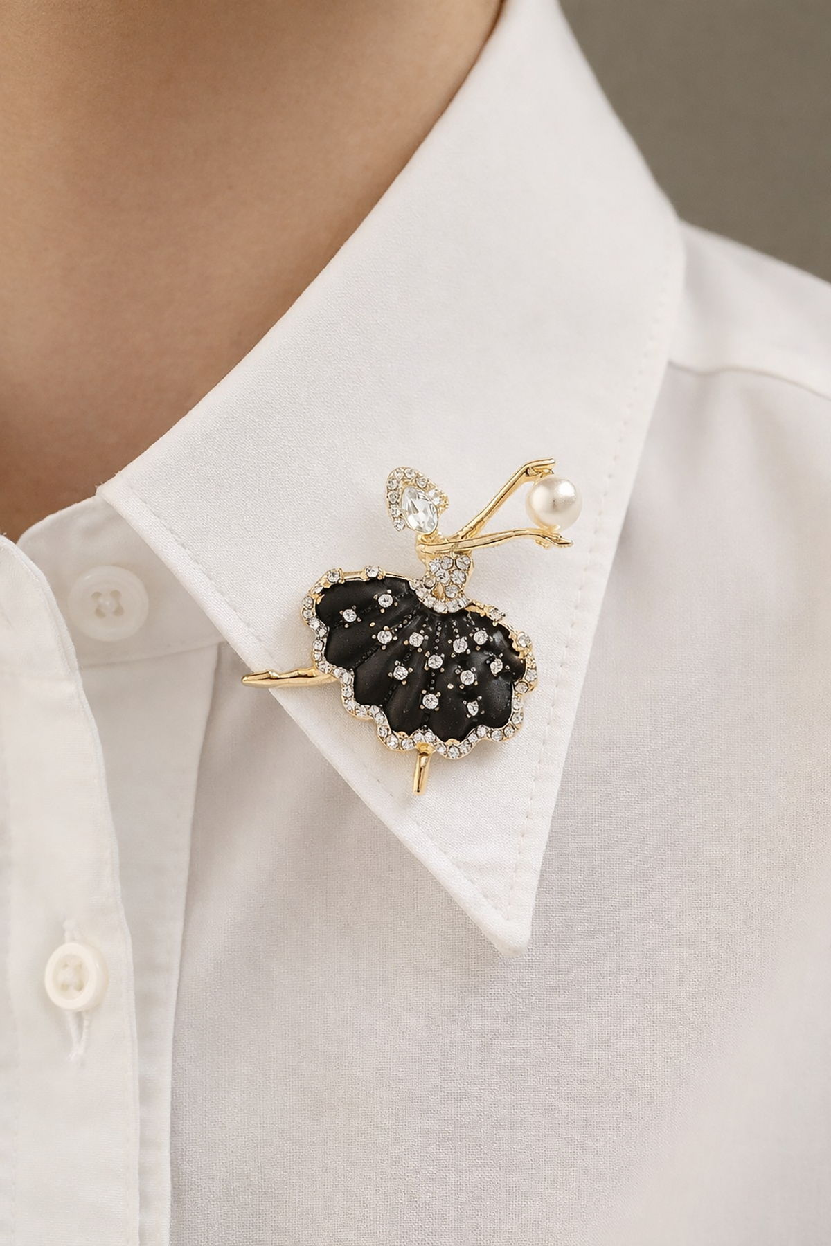 Karışık Renk Balerin Figürlü Taşlı Broş  