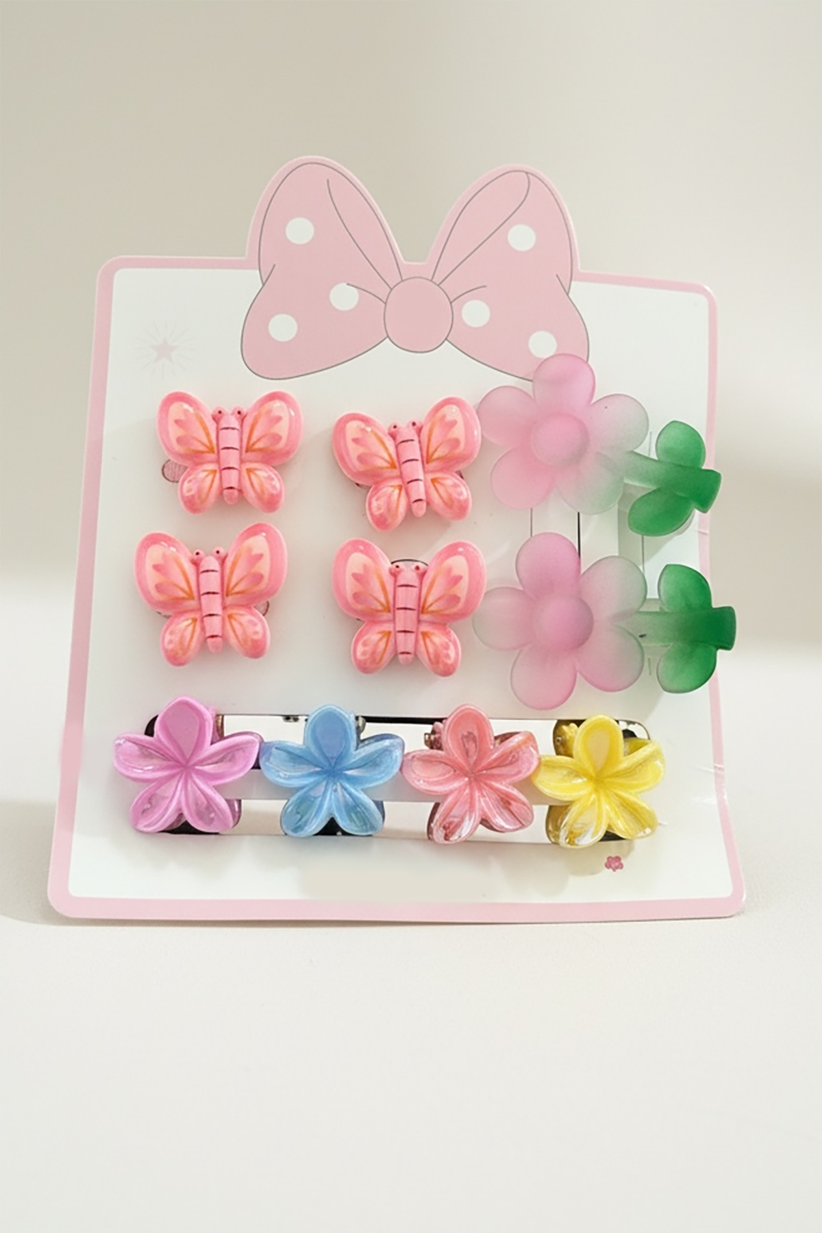 Karışık Renk Kelebek Çiçek Ve Lotus Figürlü Lastik Toka Ve Yan Toka Set