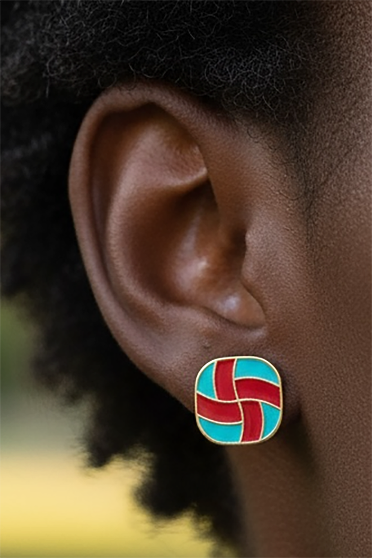 Karışık Renk Çelik Küpe (Çift)