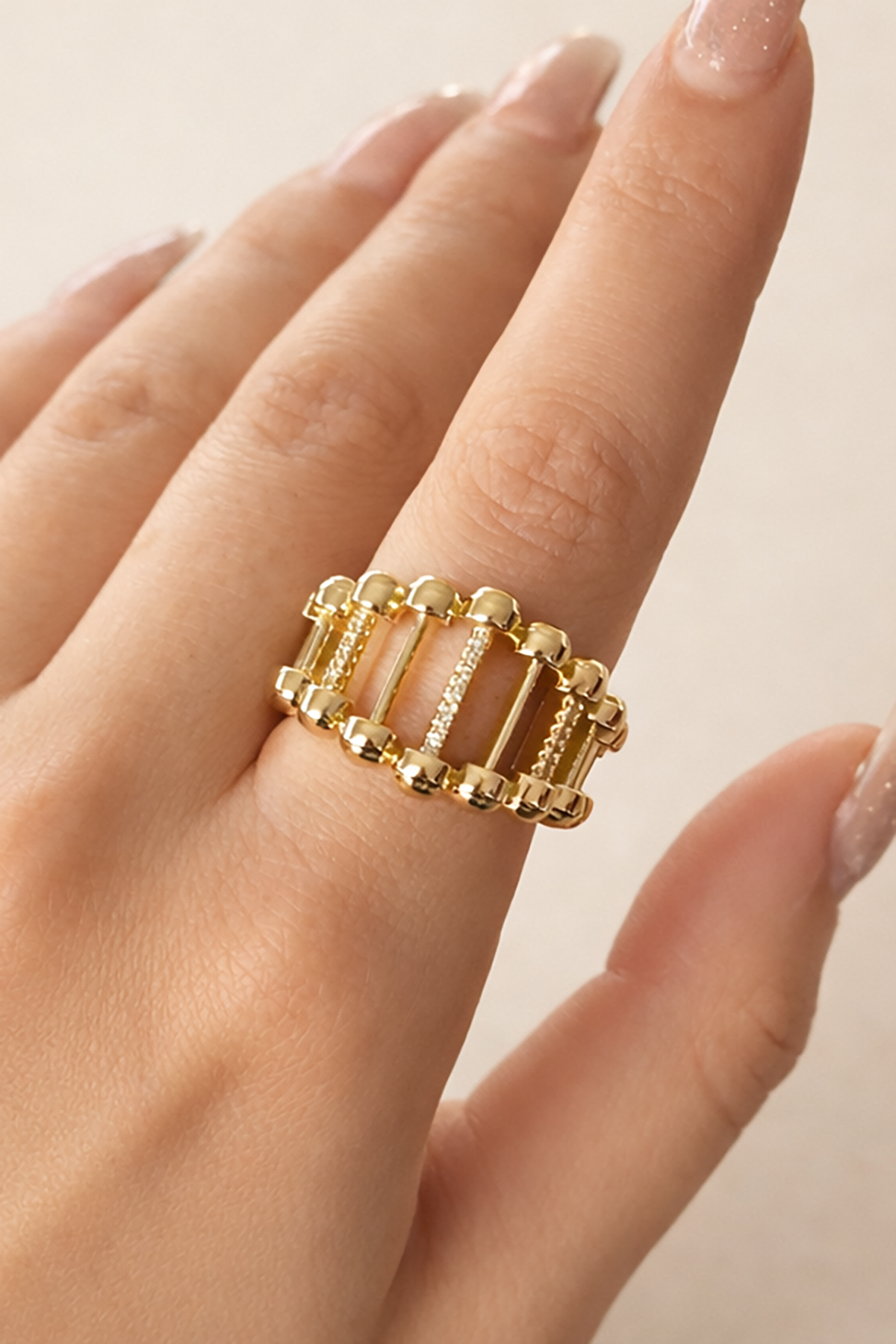 Altın Renk Taş Detaylı Ayarlanabilir Yüzük