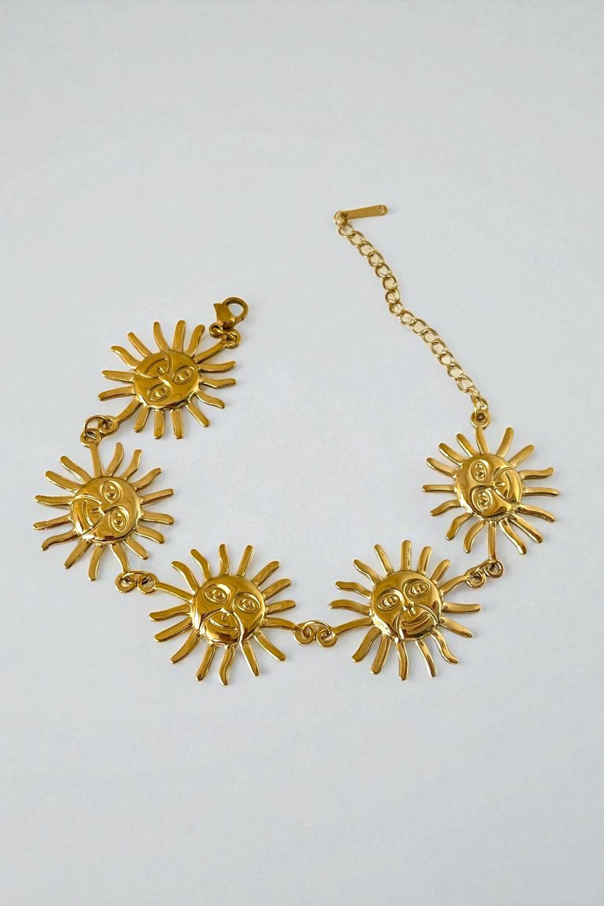 Altın Renk Güneş Figürlü Çelik Bileklik