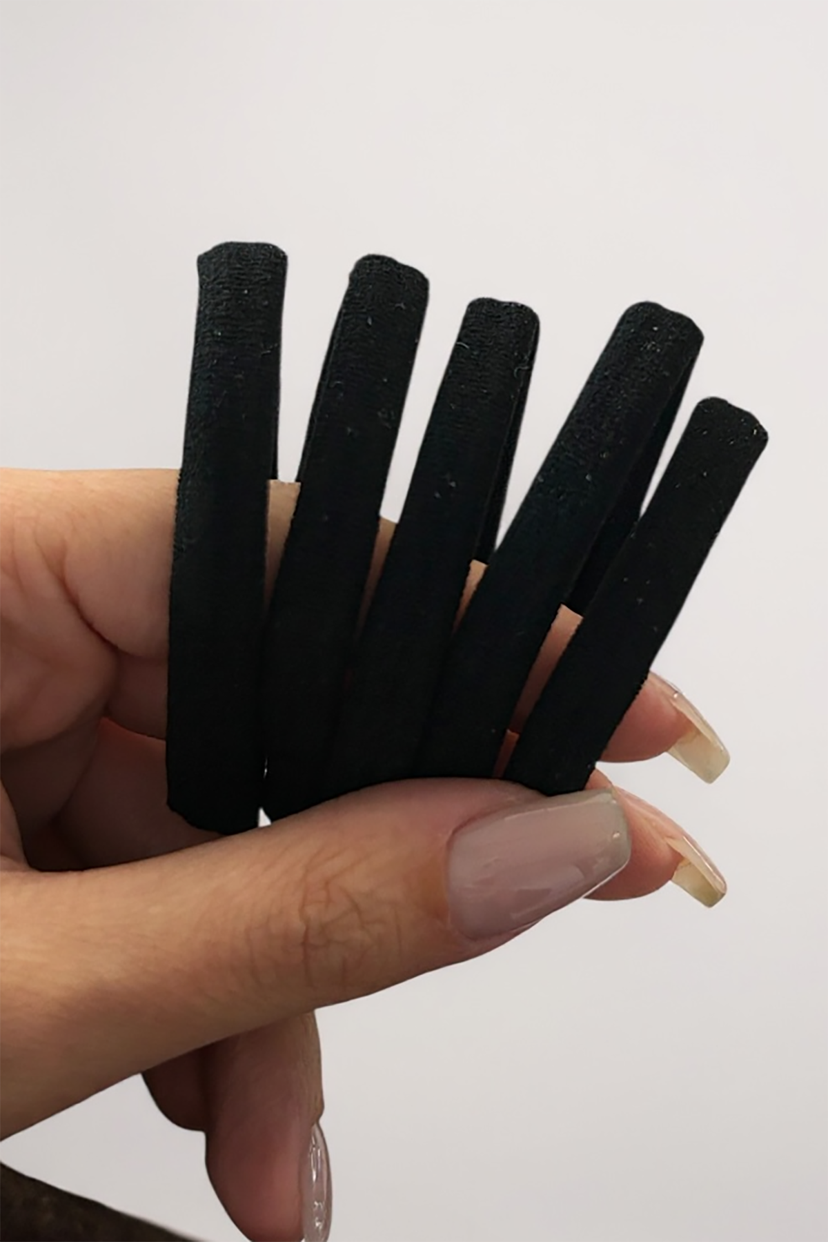 5'li Siyah Renk Lastik Toka