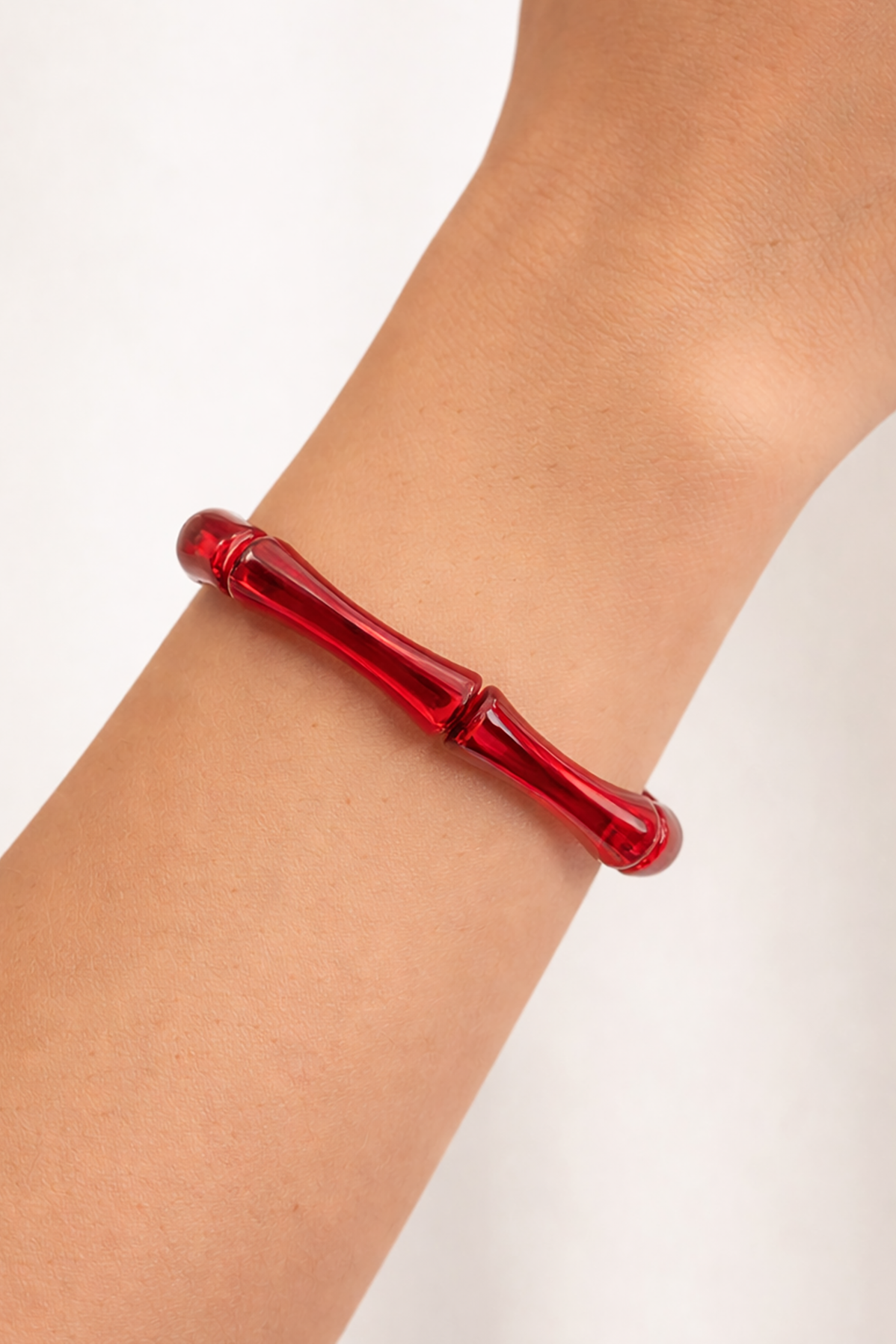 Kırmızı Renk Boncuk Detaylı Bileklik