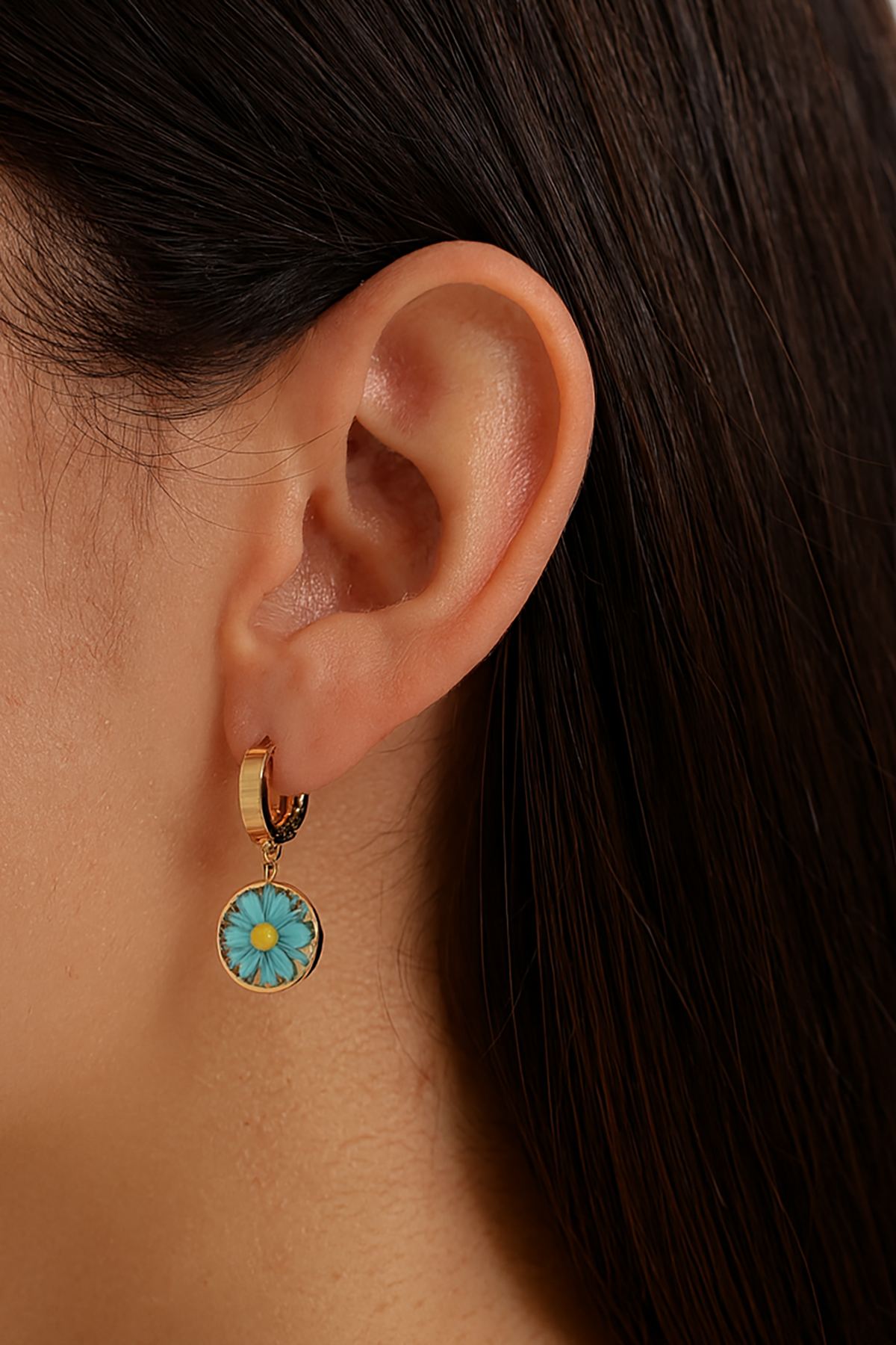 Altın Ve Turkuaz Renk Çiçek Figürlü Çelik Küpe (Çift)