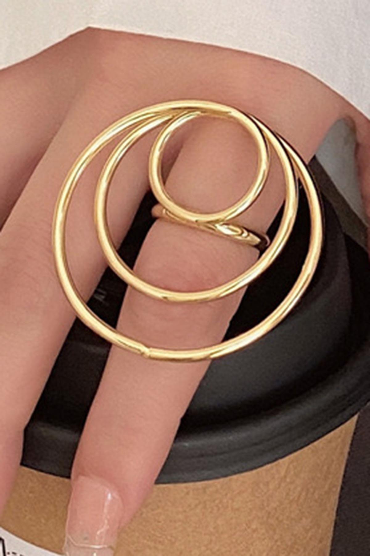 Altın Renk Tasarım Yüzük