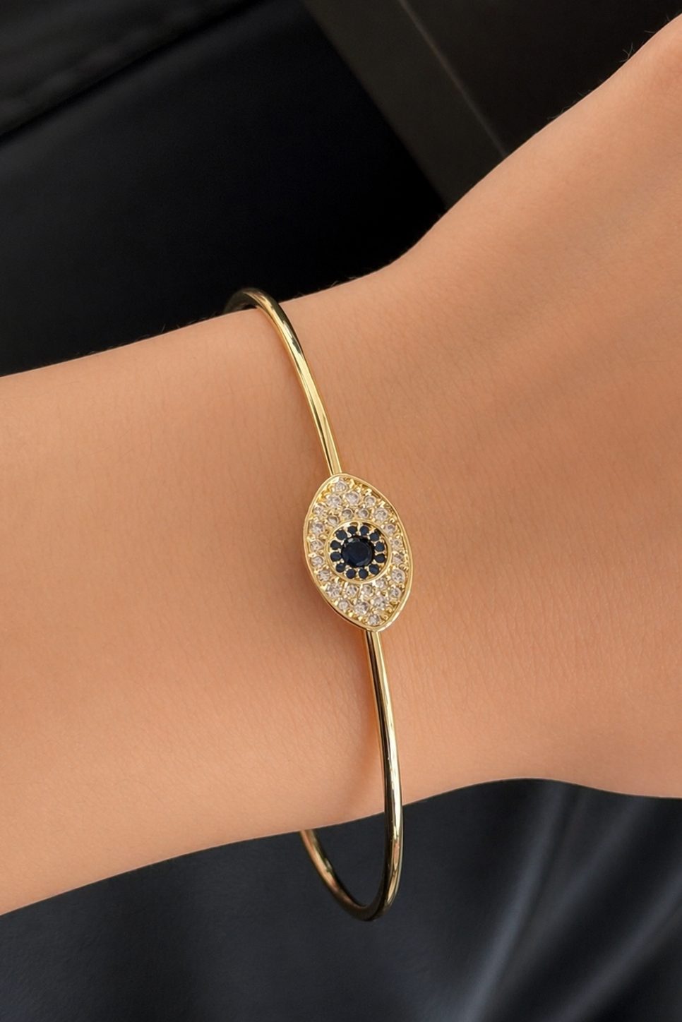 Altın Renk Göz Detaylı Kelepçe Bileklik