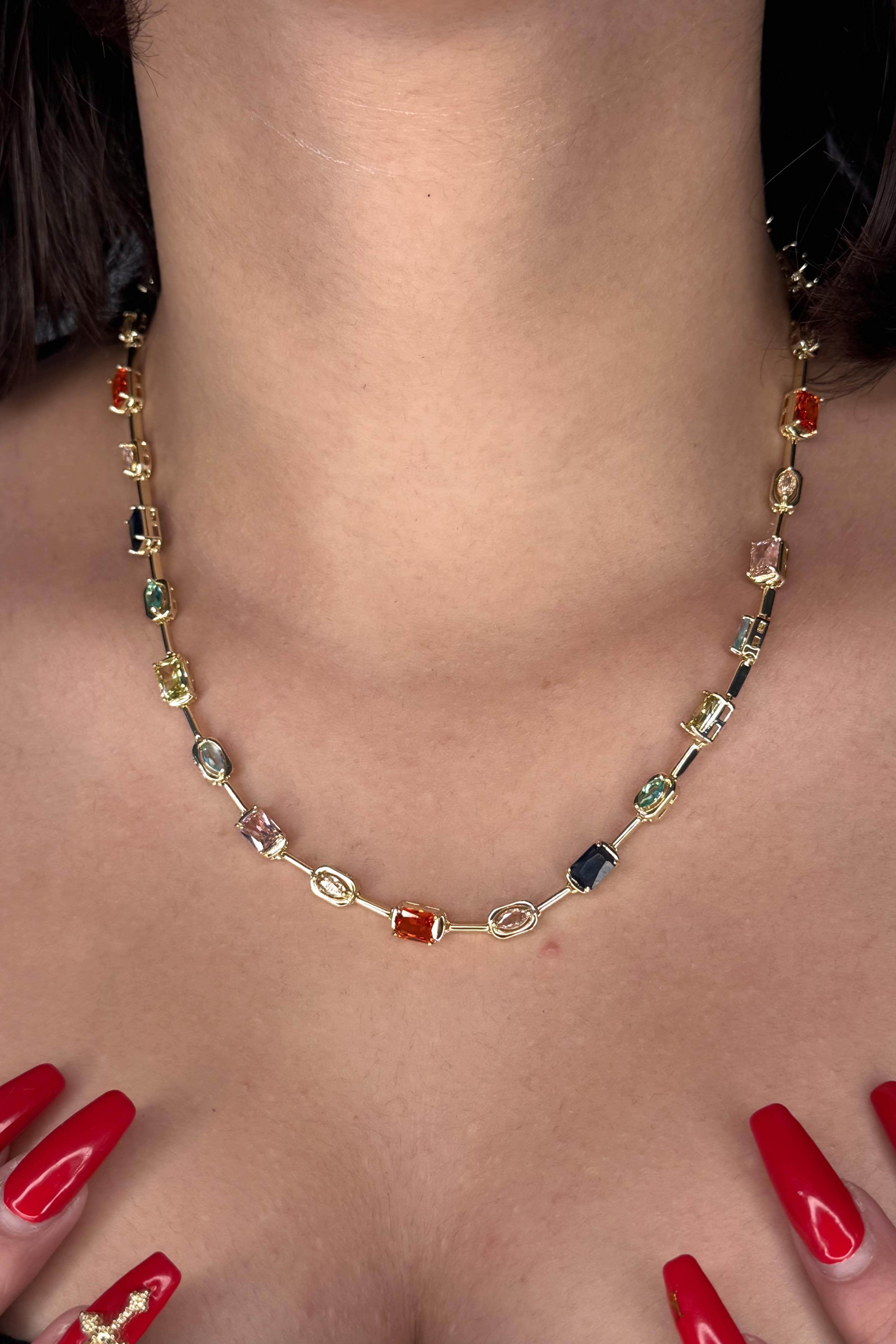 Altın Renk Renkli Taş Detaylı 14K Altın Kaplama VİP Kolye