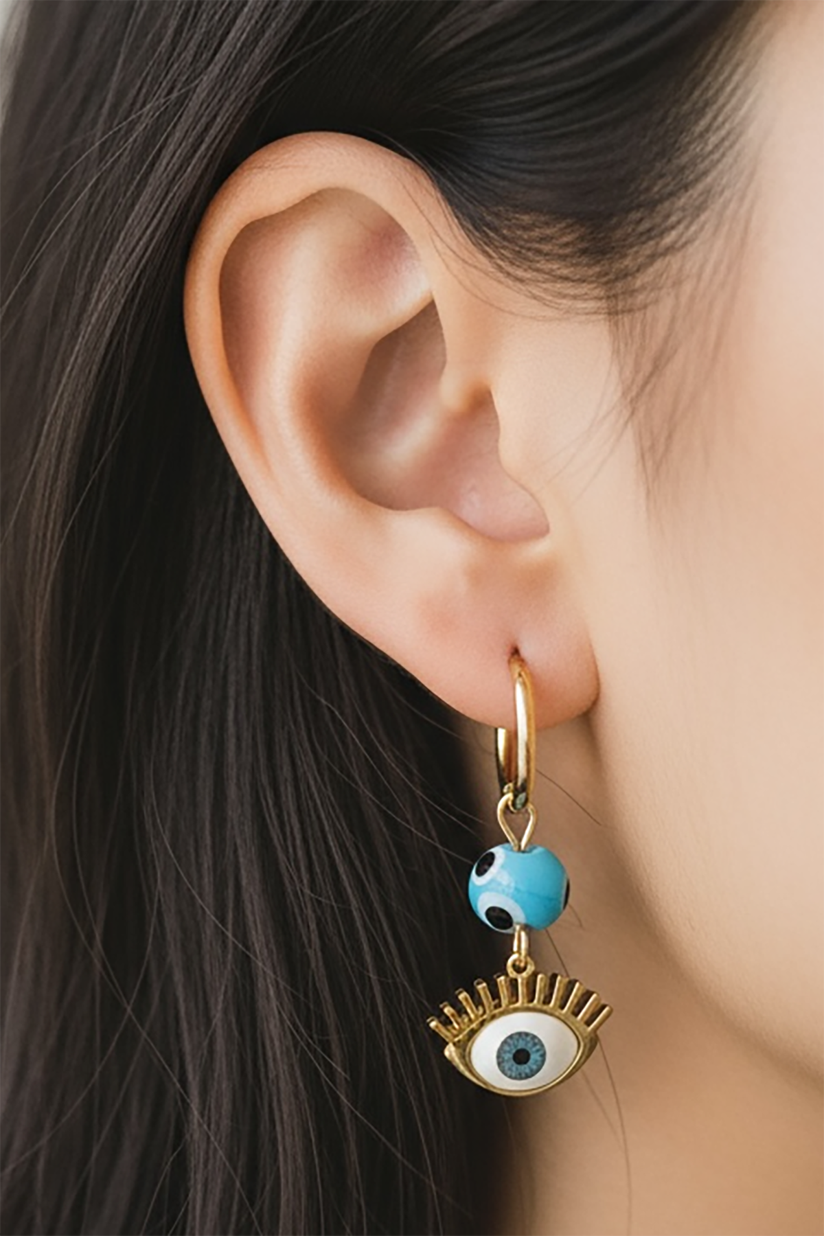 Altın Renk Göz Figürlü Çelik Küpe (Çift)