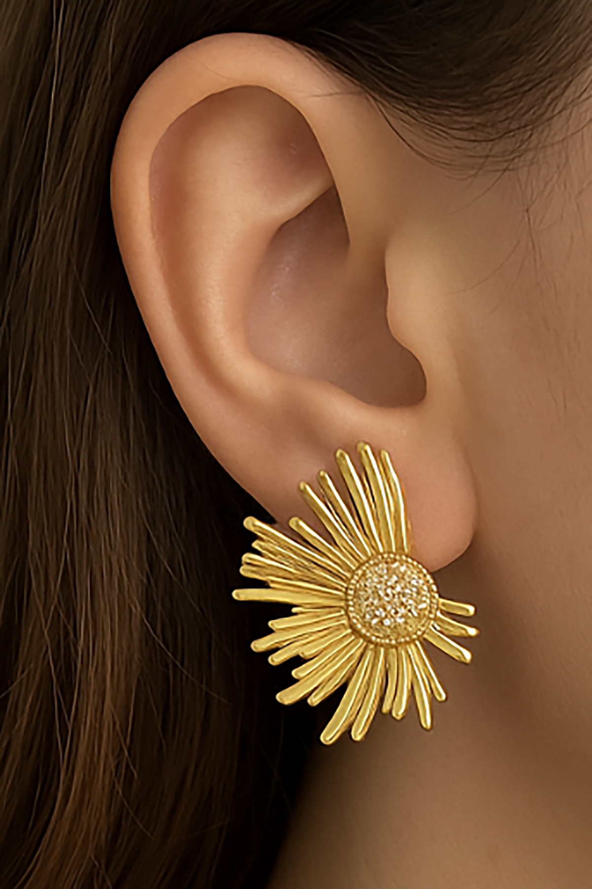 Altın Renk Taş Detaylı Küpe (Çift)