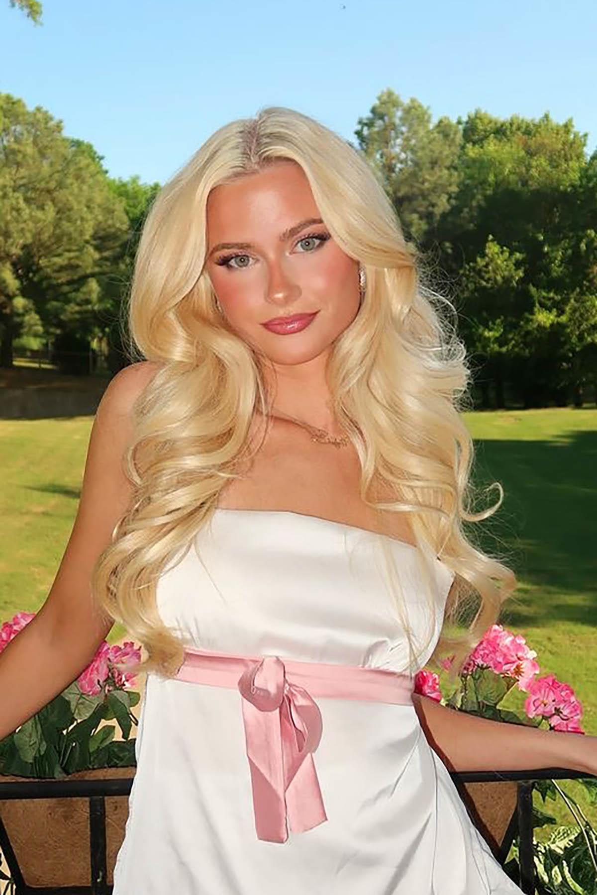 Heat Resistant Half Moon Snap Hair - 613C - Platinum Yellow - Wavy - 60 Cm - 110 Gr