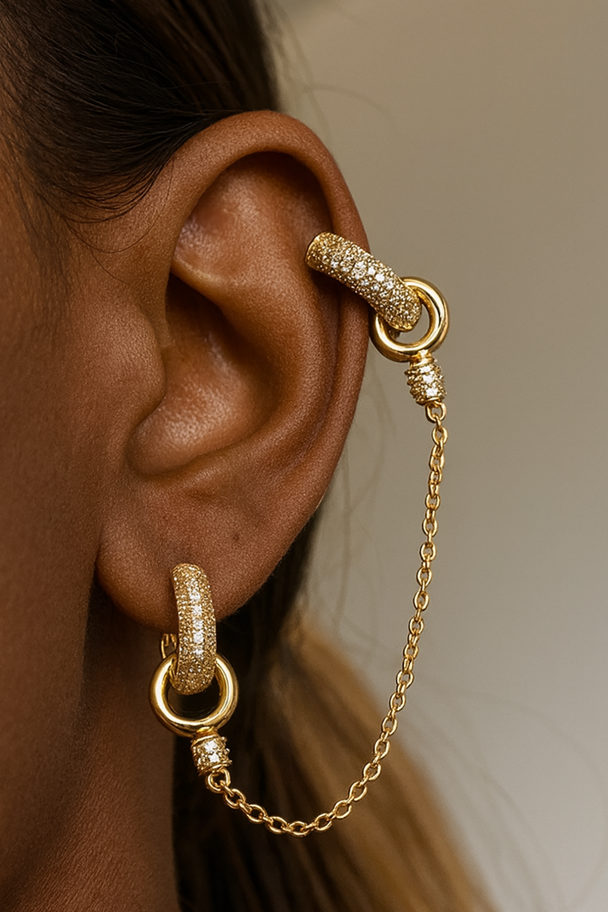 Altın Renk Taş Detaylı YSX Küpe (Çift)