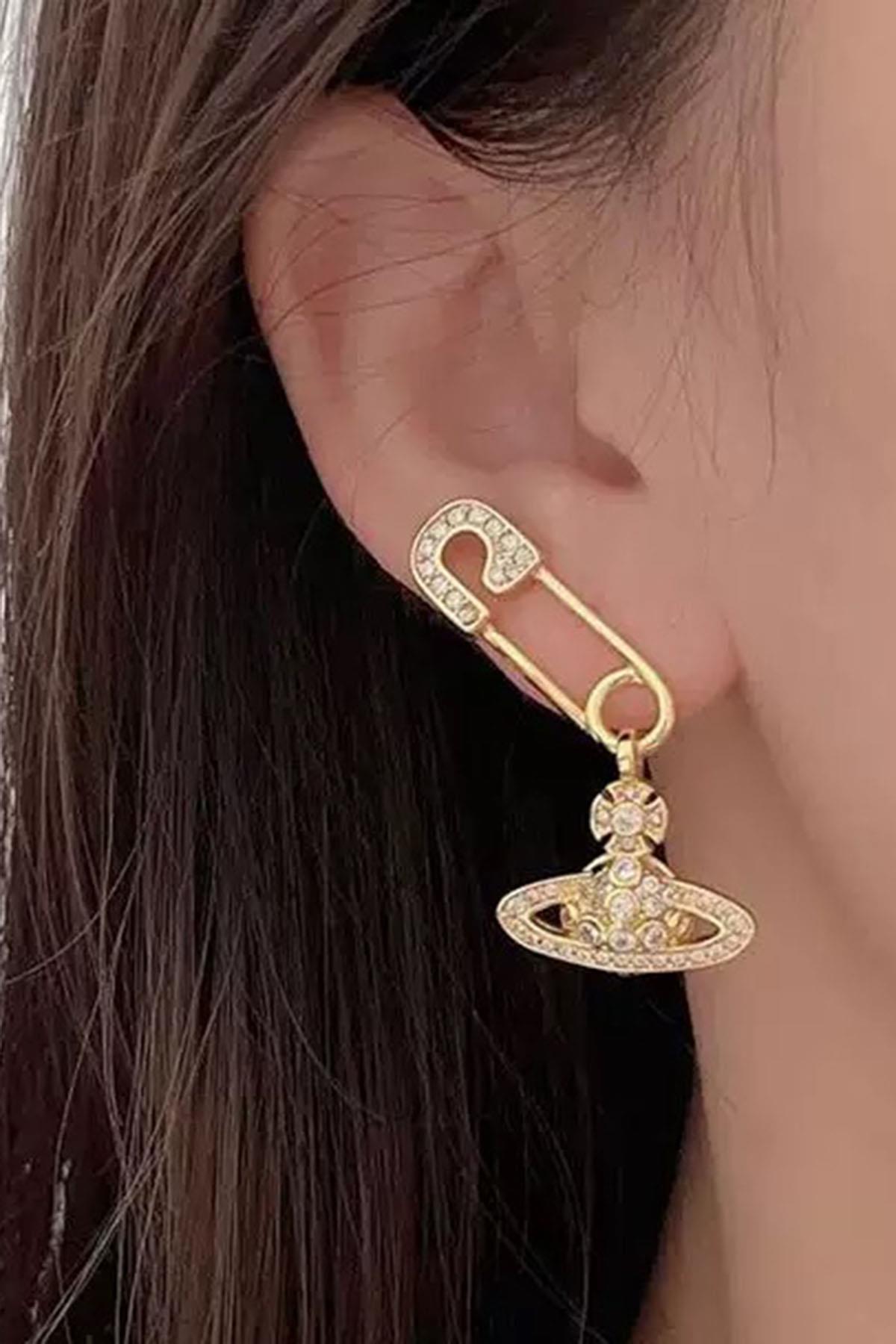 Altın Renk Karışık Figürlü Taş Detaylı Küpe (Çift)