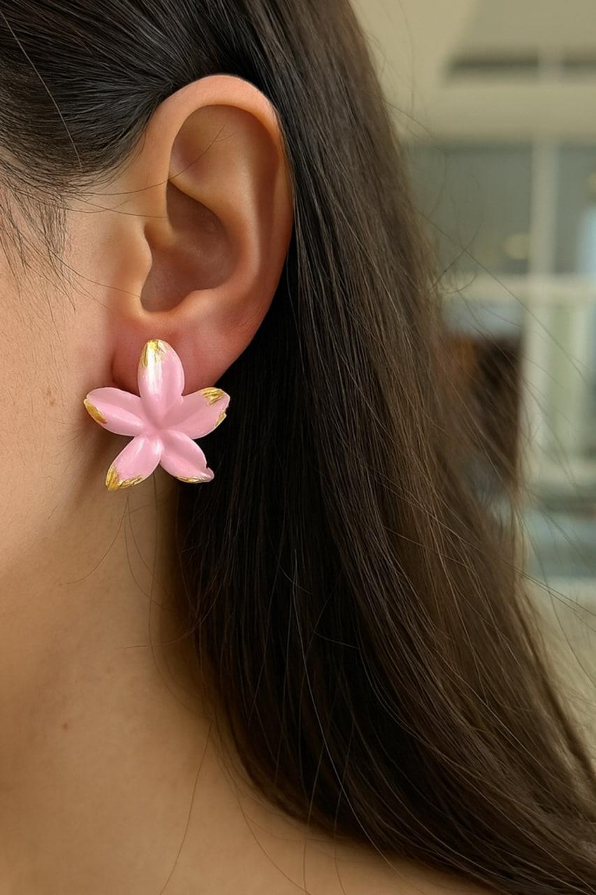 Pembe Ve Altın Renk Çiçek Detaylı Küpe (Çift)