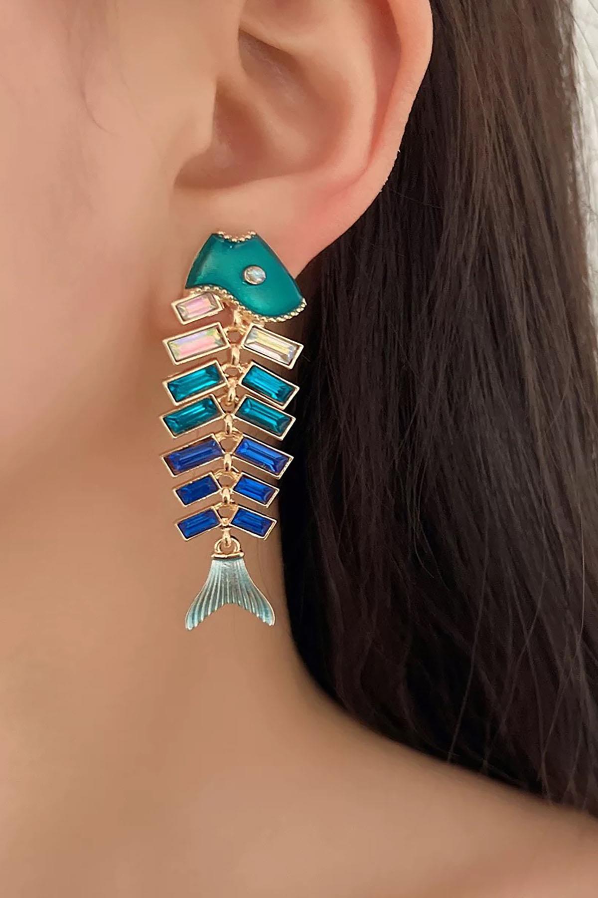 Altın Ve Mavi Renk Balık Figürlü Taş Detaylı Küpe (Çift)