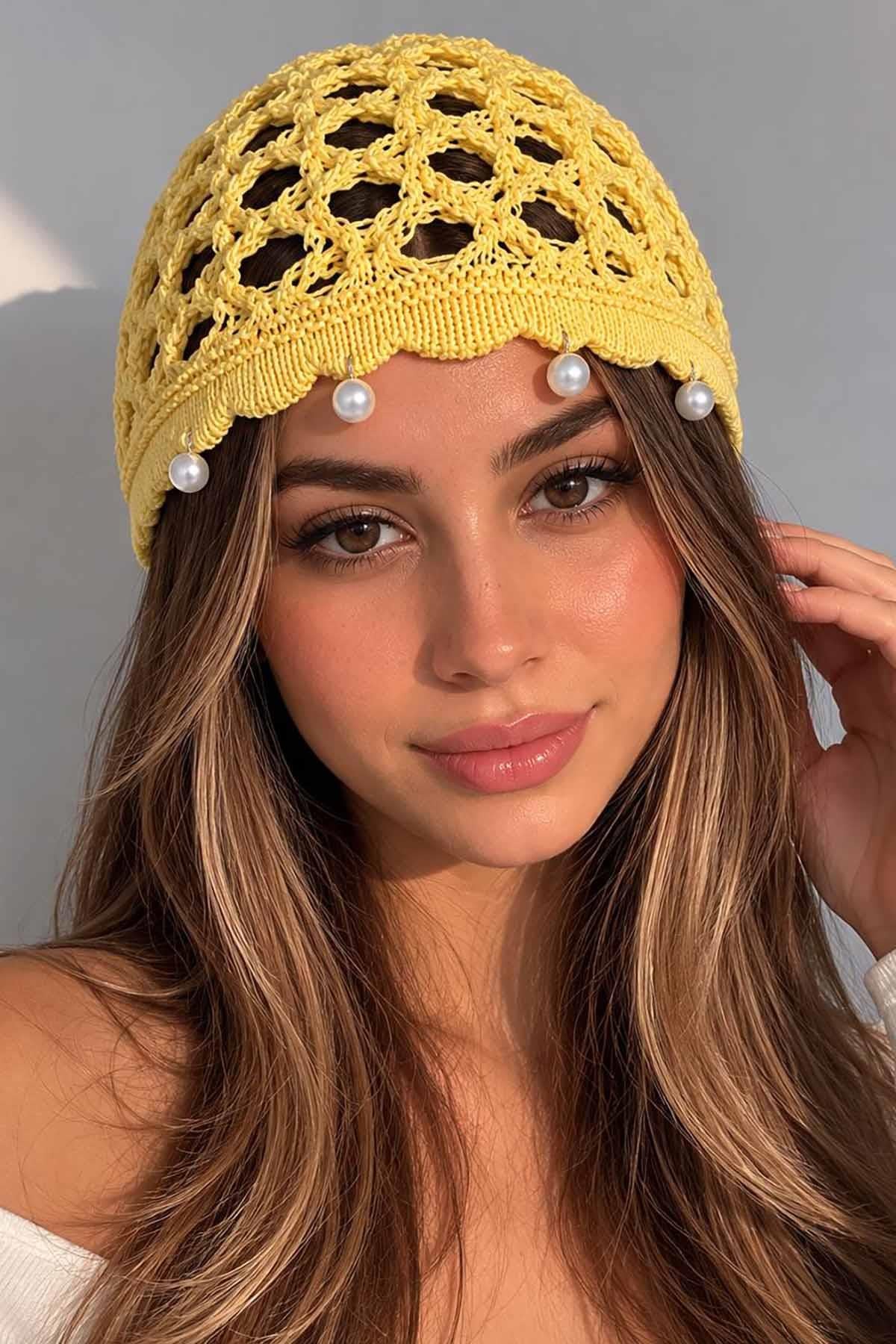 Sarı Renk İnci Detaylı Örgü Saç Bandana