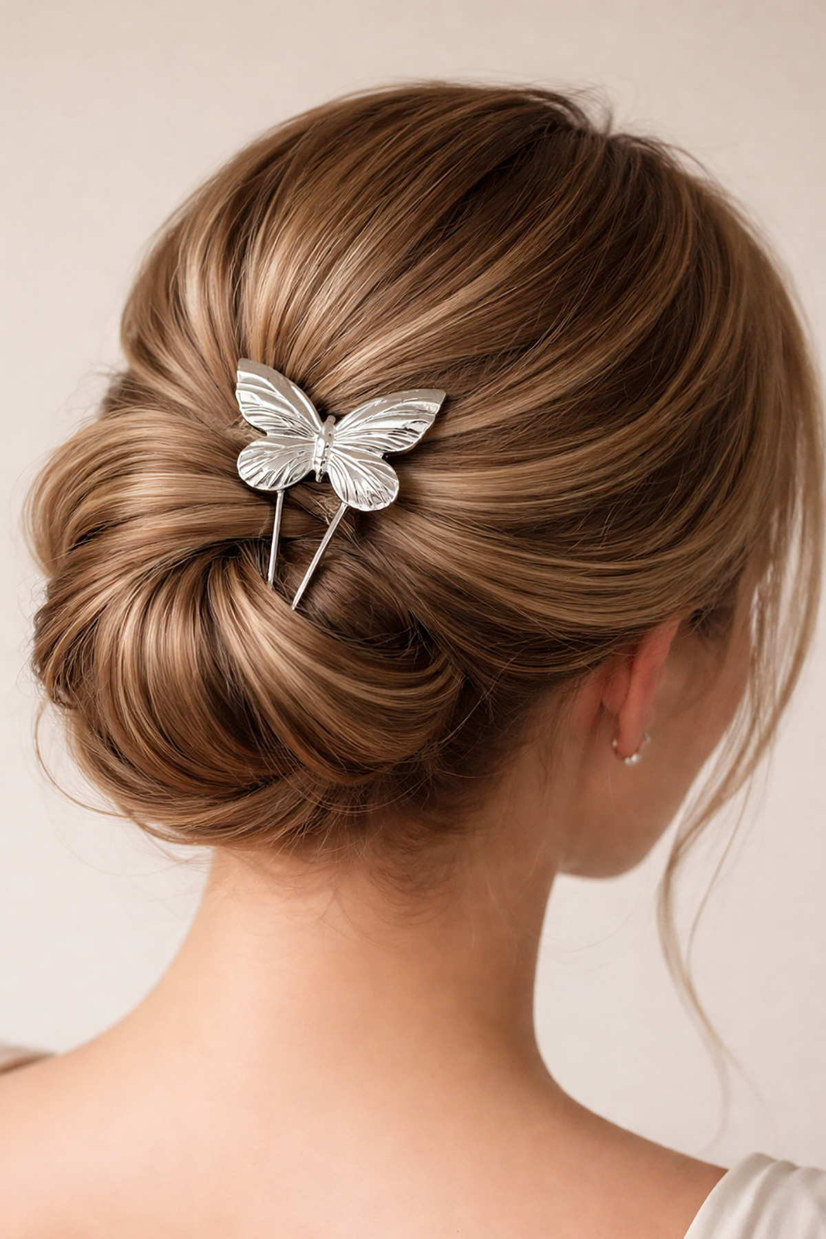 Gümüş Renk Kelebek Figürlü Metal Topuz Tokası