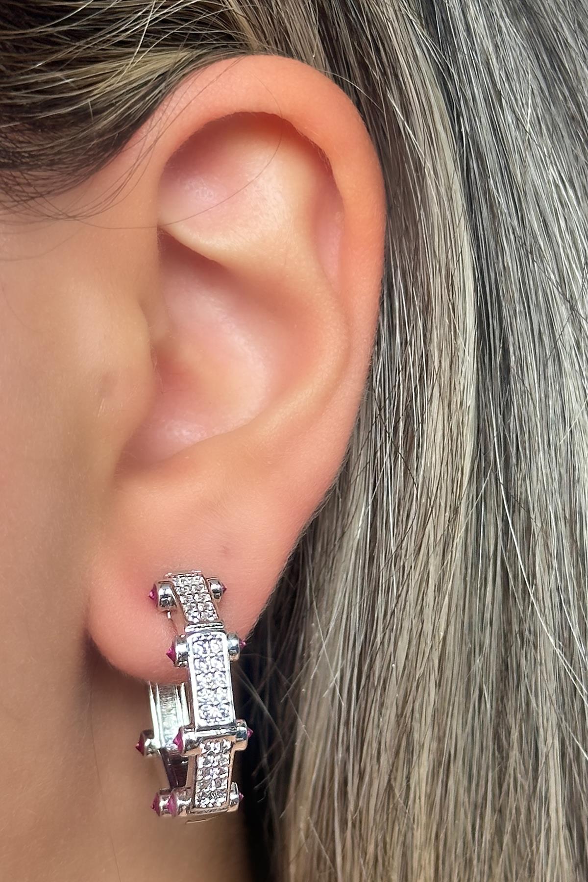 Gümüş Renk Taş Detaylı YSX Halka Küpe (Çift)