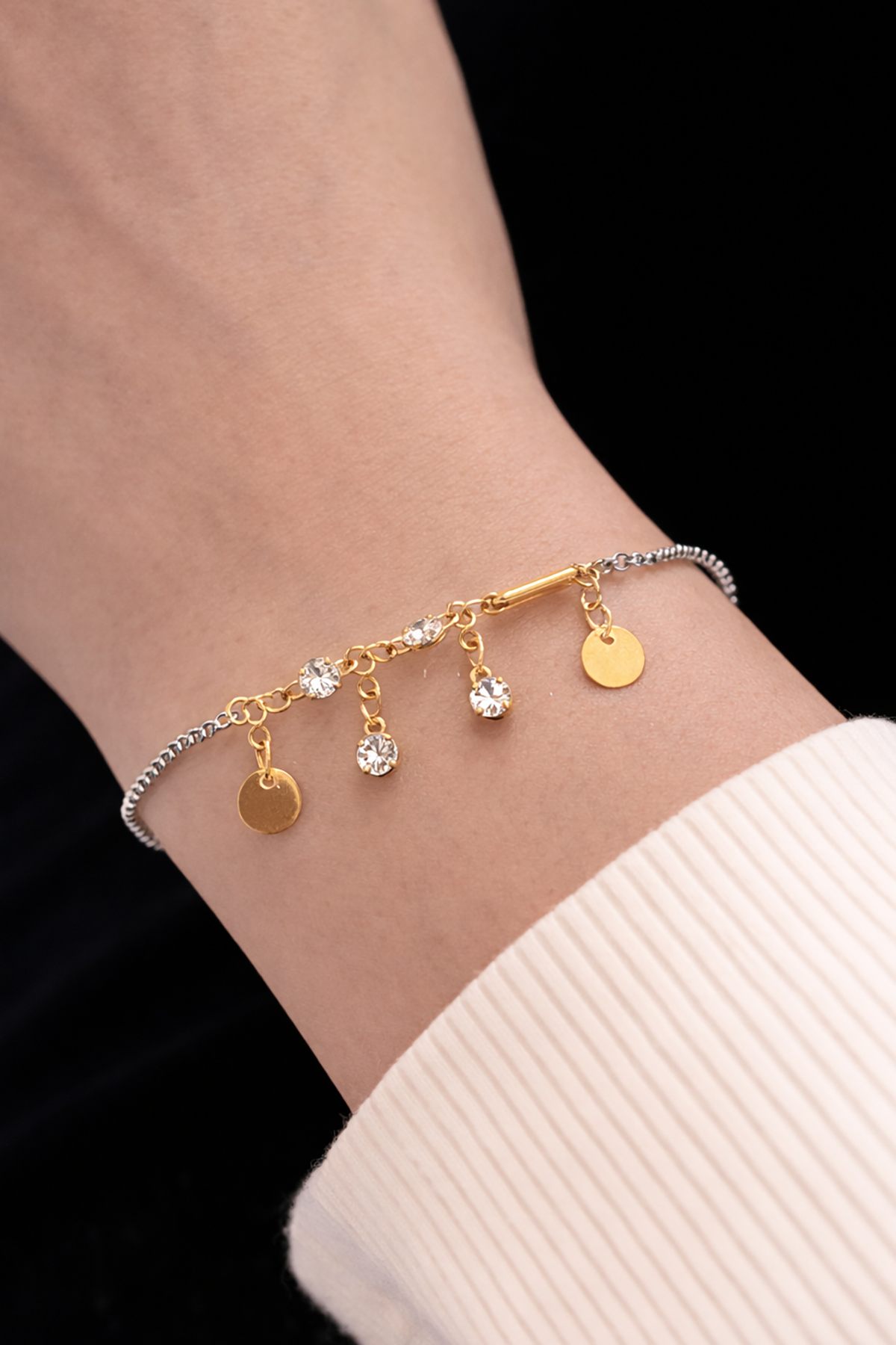 Gümüş Ve Altın Renk Taş Detaylı Çelik Bileklik