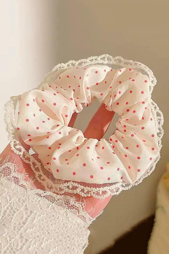 Beyaz Ve Pembe Renk Puantiyeli Simit Toka