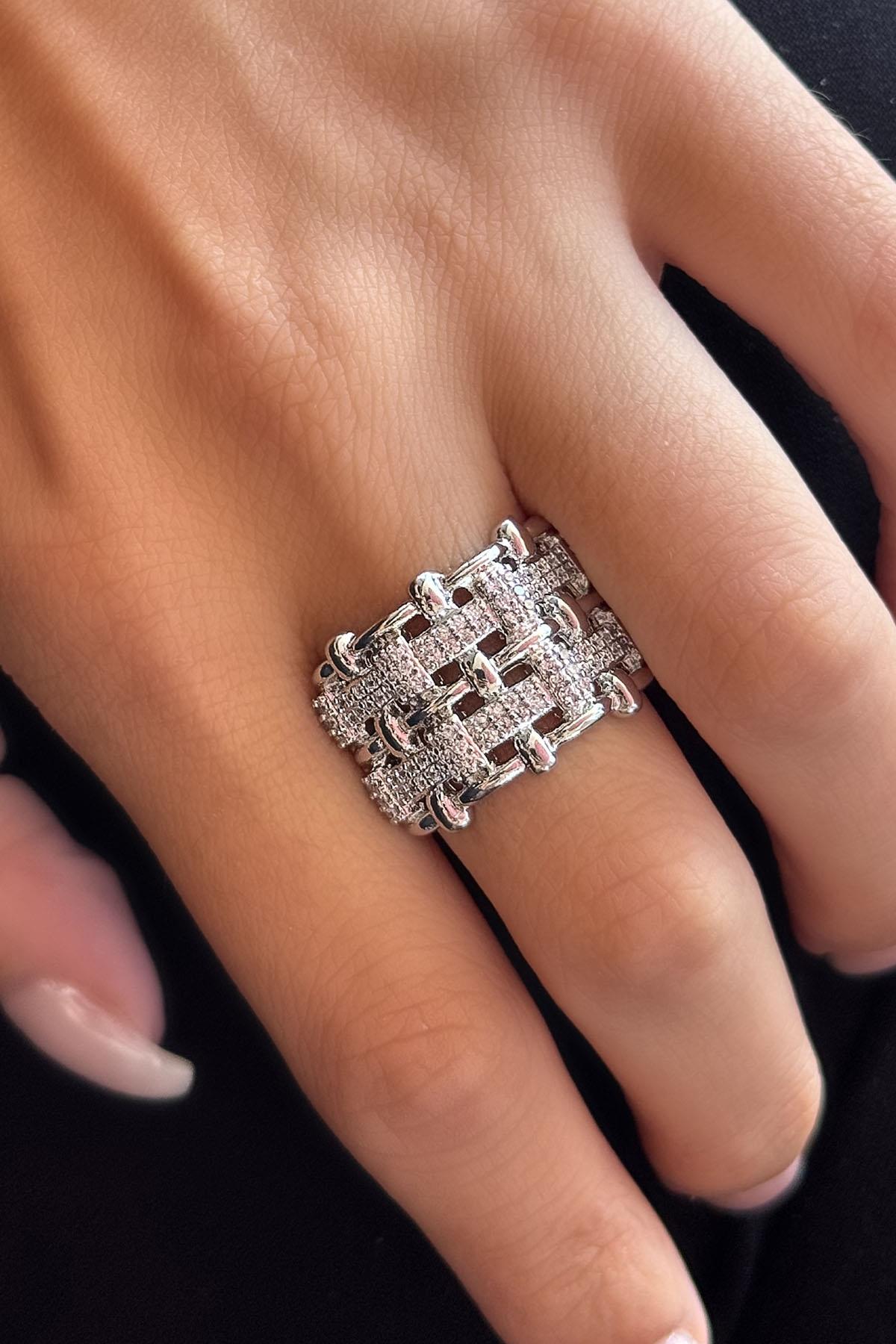 Gümüş Renk Taş Detaylı Ayarlanabilir YSX Yüzük