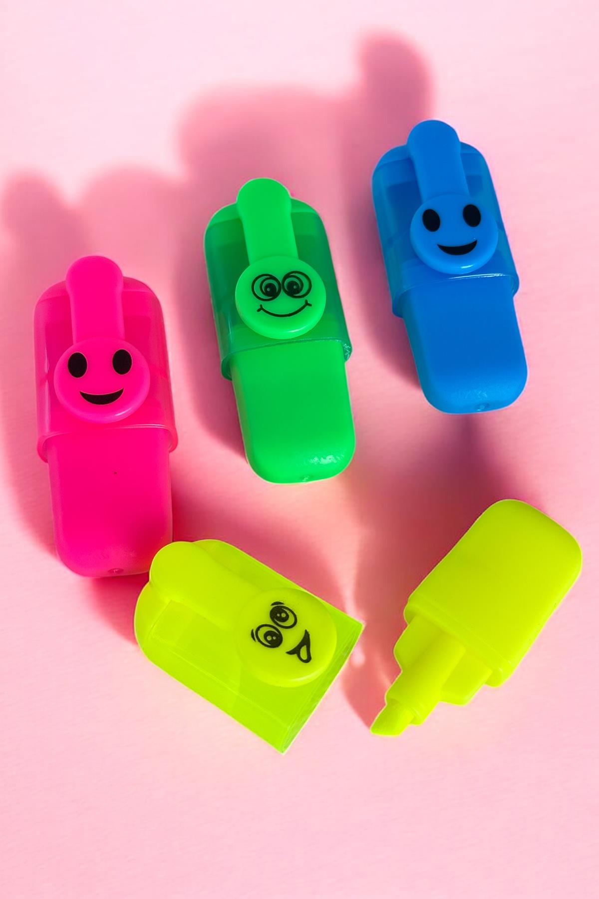 Emoji Figürlü 4'lü Fosforlu Kalem Set