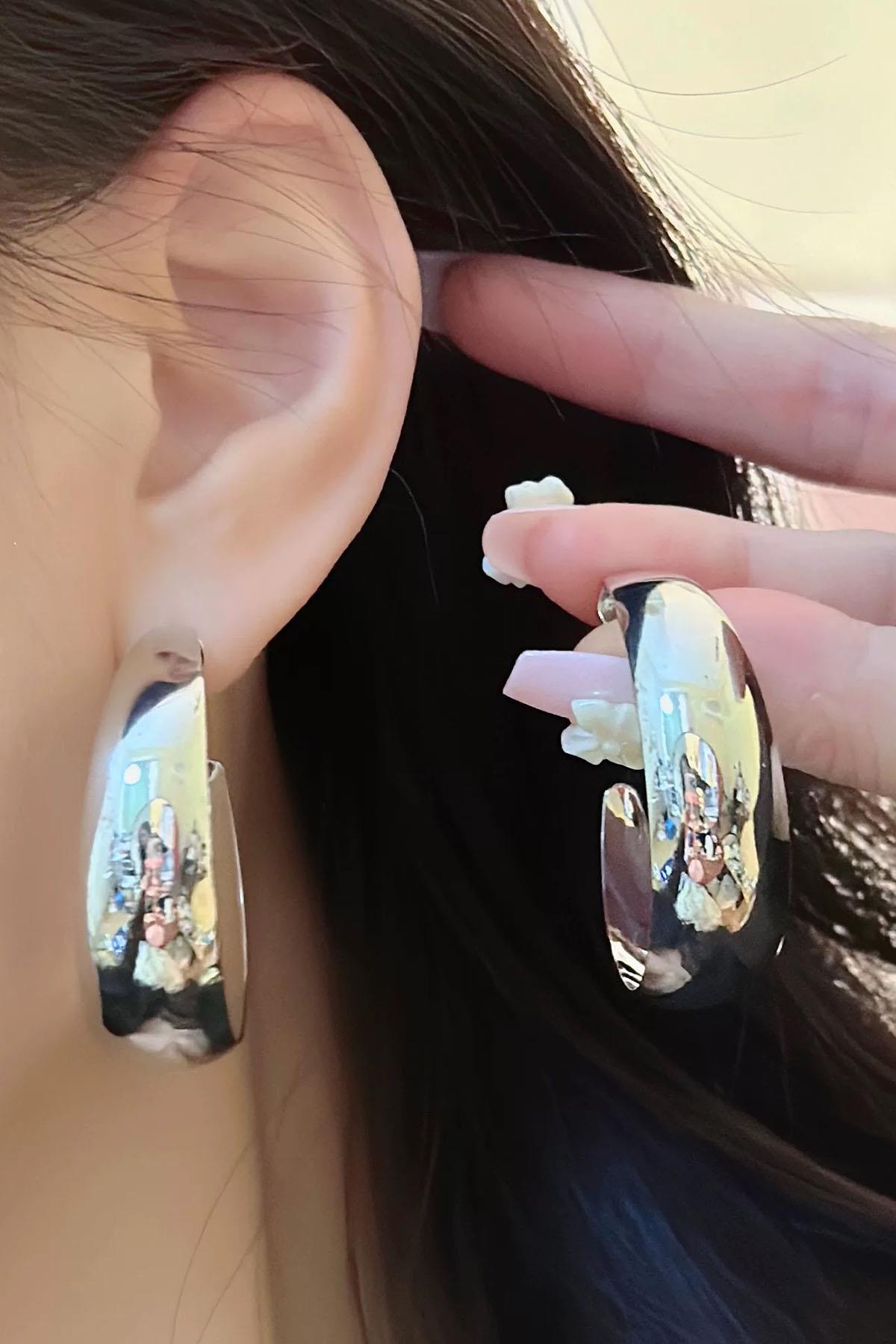 Gümüş Renk Halka Küpe (Çift)