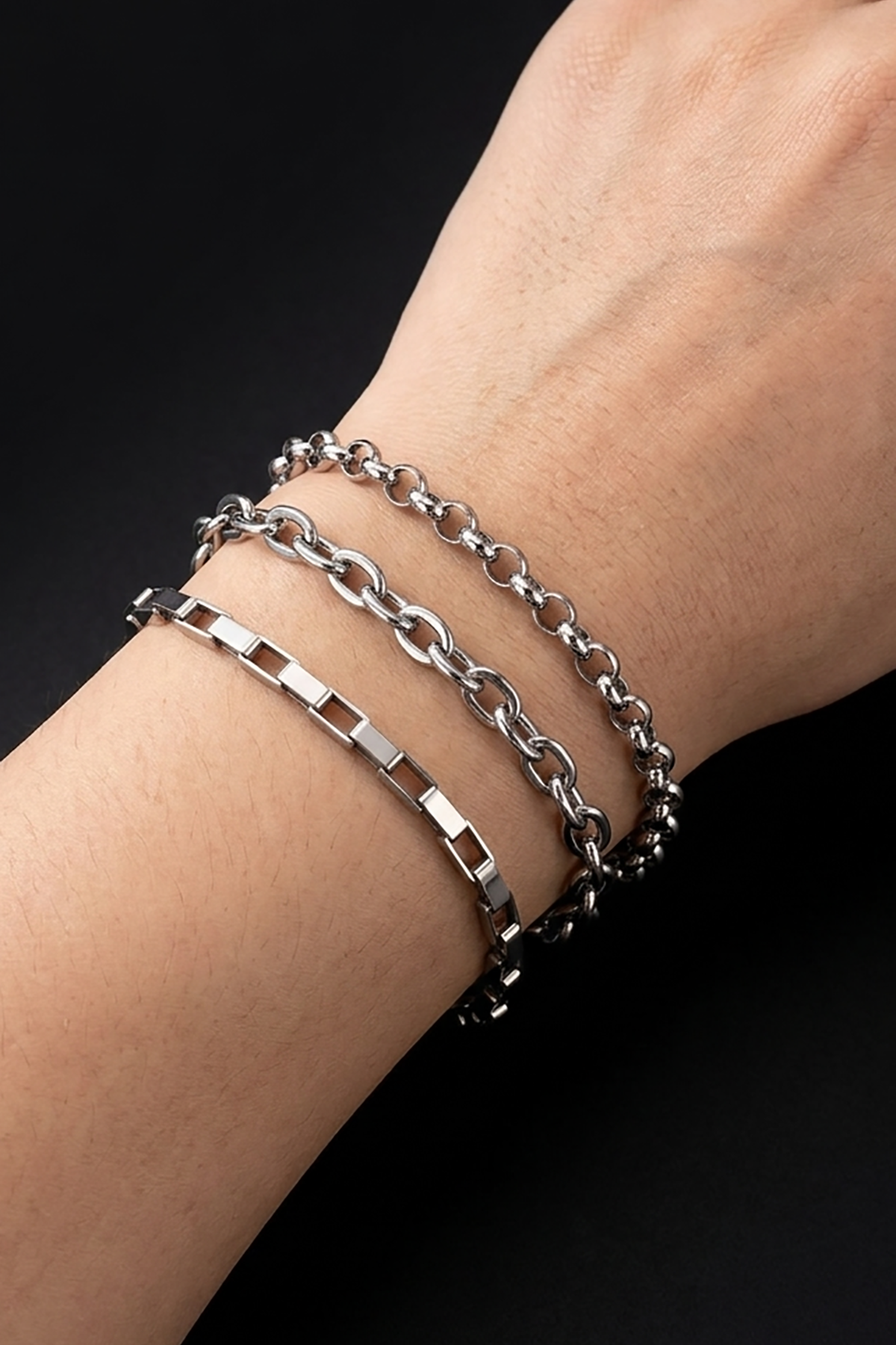 Gümüş Renk Zincir Detaylı 3'lü Çelik Bileklik Set