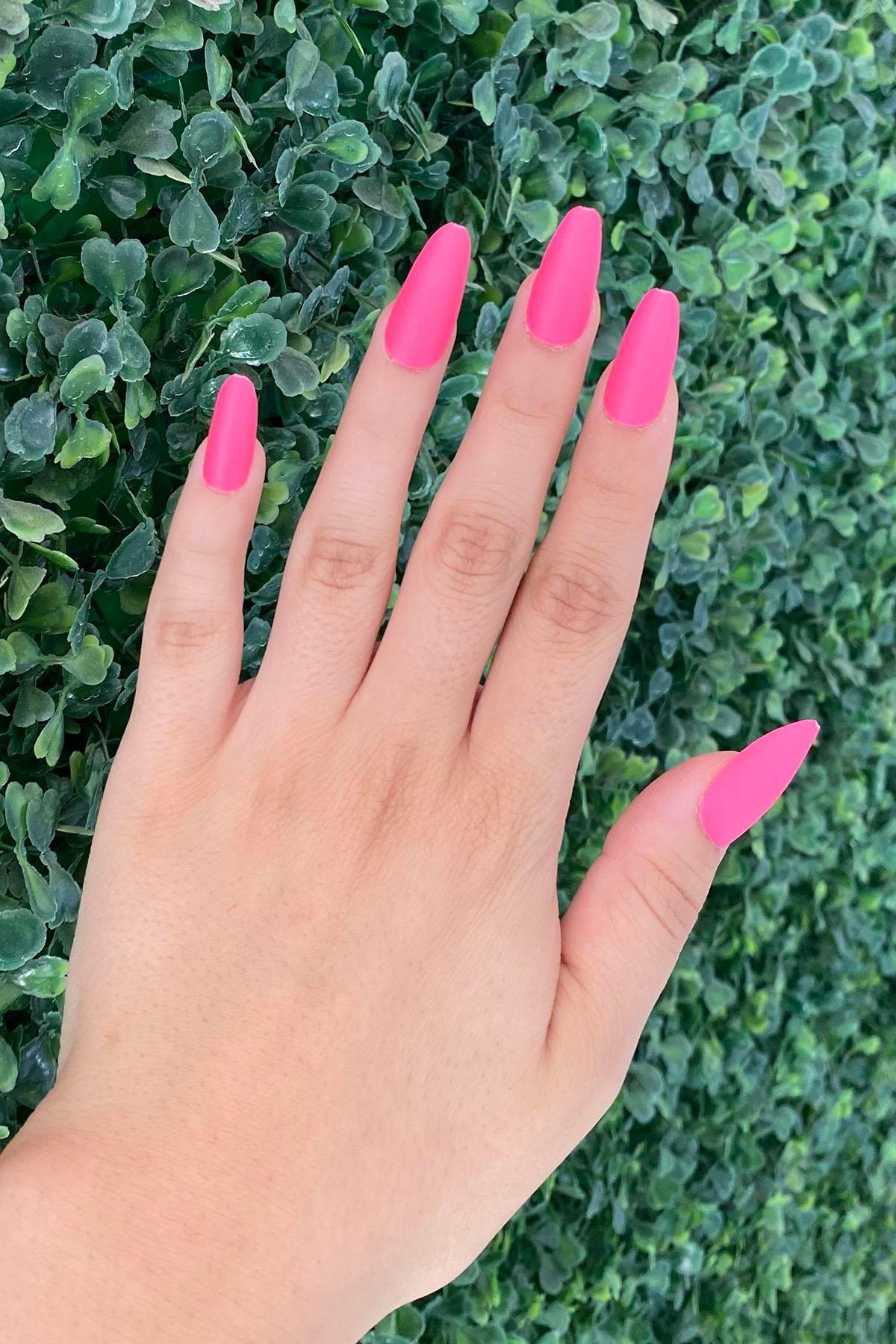Pembe Renk 12'li Takma Takma Tırnak 