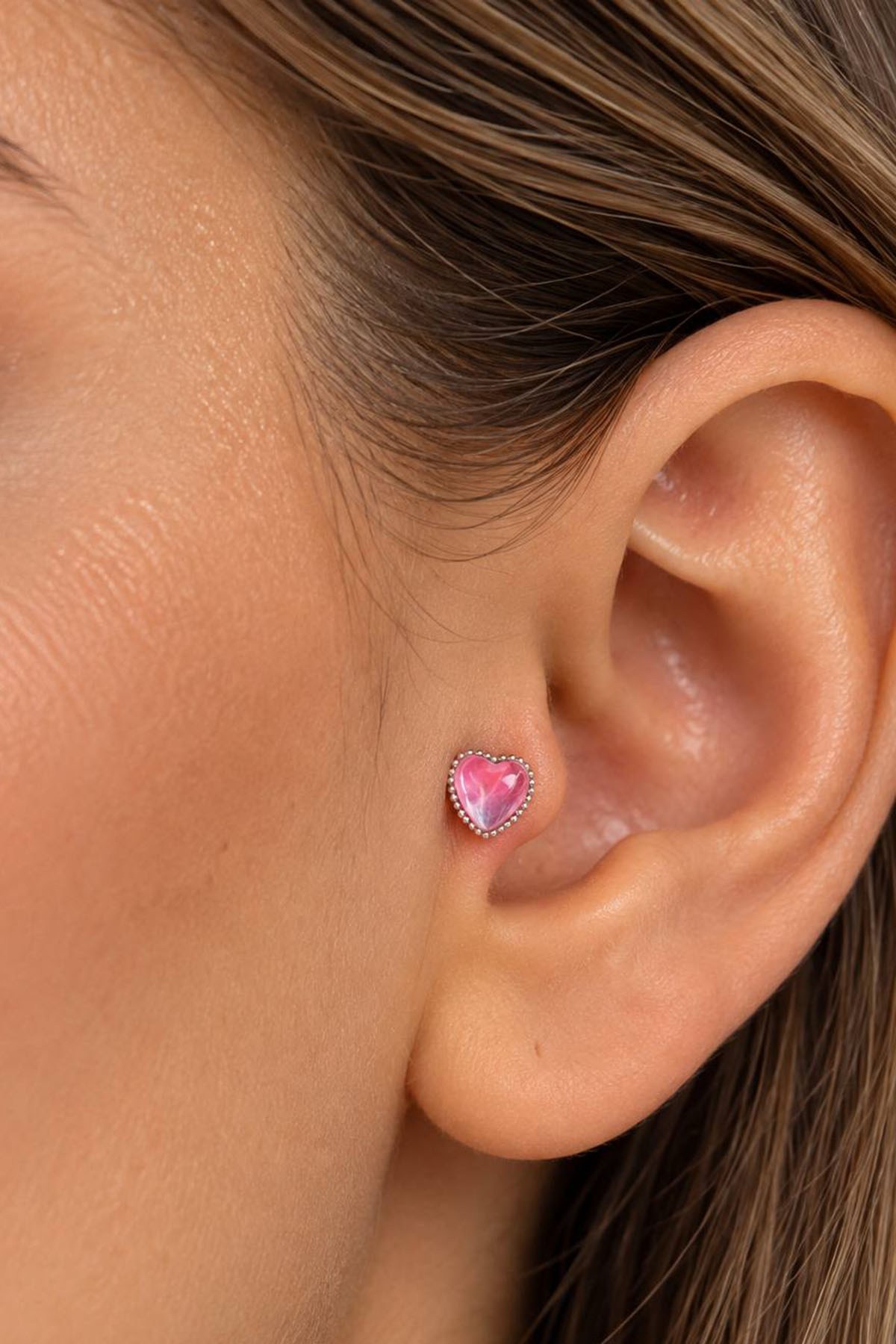 Gümüş Renk Pembe Taşlı Cerrahi Çelik Tragus/Kıkırdak Küpe/Piercing (Tek)