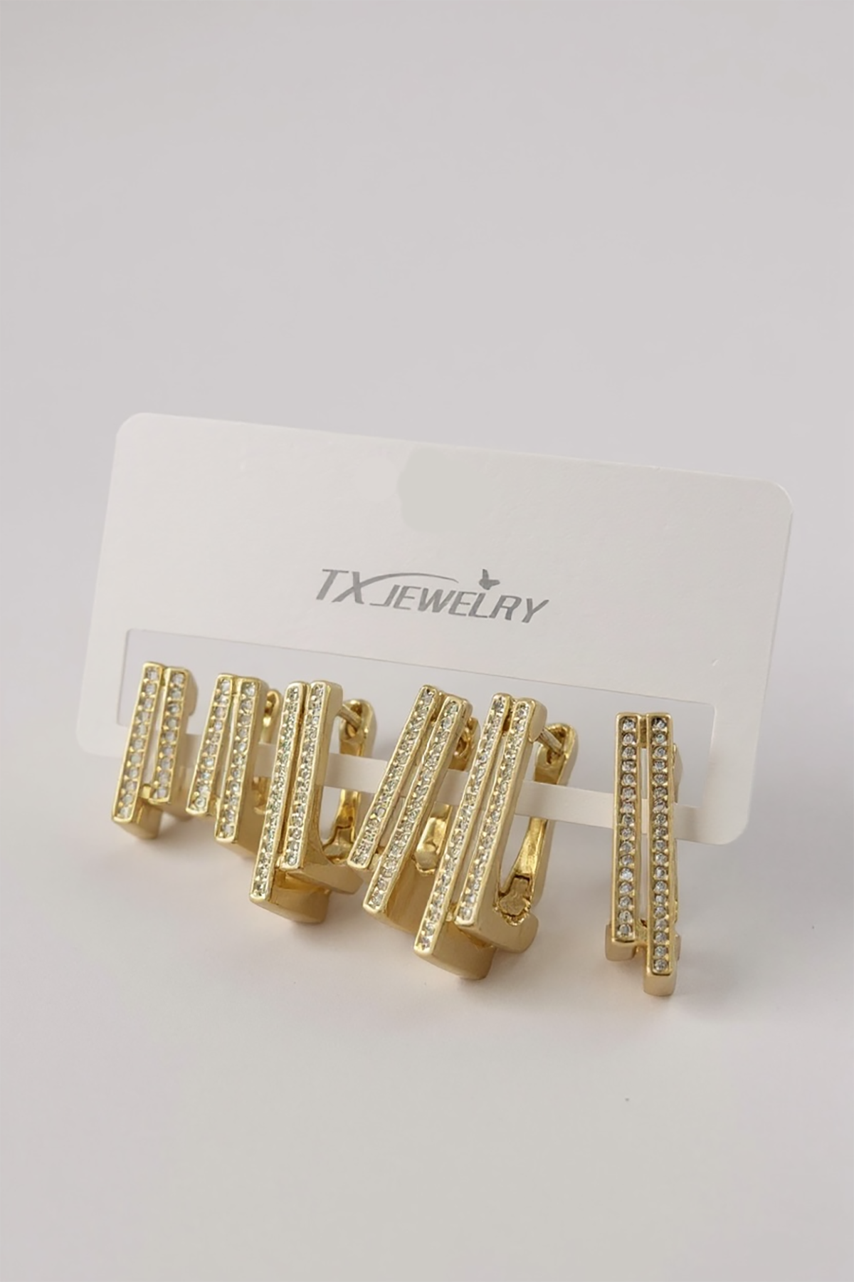 Altın Renk Taş Detaylı 14K Altın Kaplama TX 6'lı Küpe Set