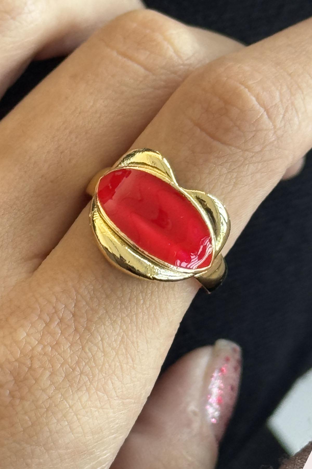 Altın Renk Dudak Figürlü Ayarlanabilir Yüzük