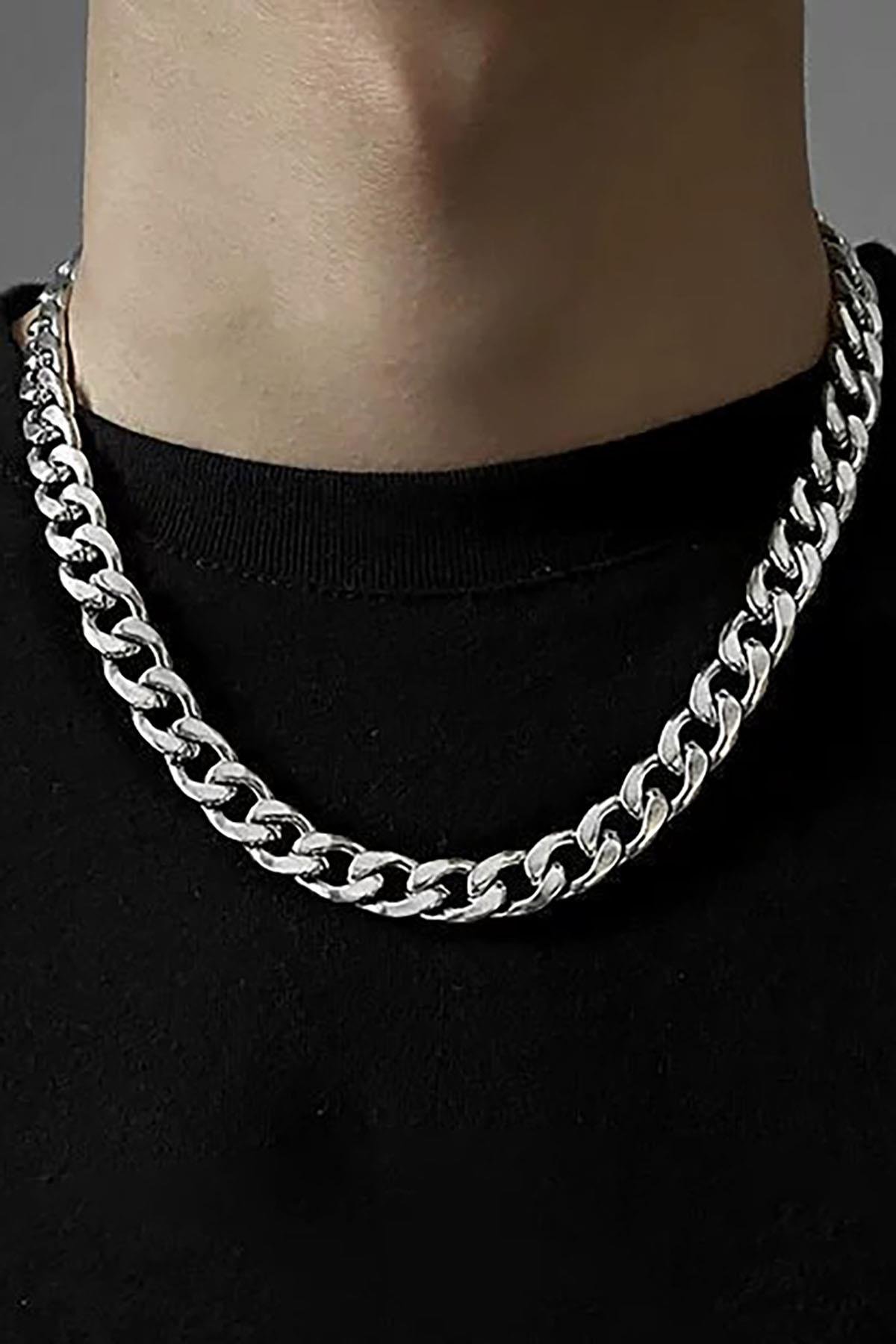 Gümüş Renk Zincir Detaylı Unisex Çelik Kolye