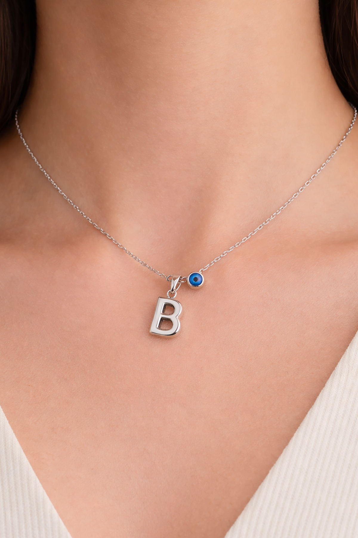 Gümüş Renk B Harf Çelik Kolye