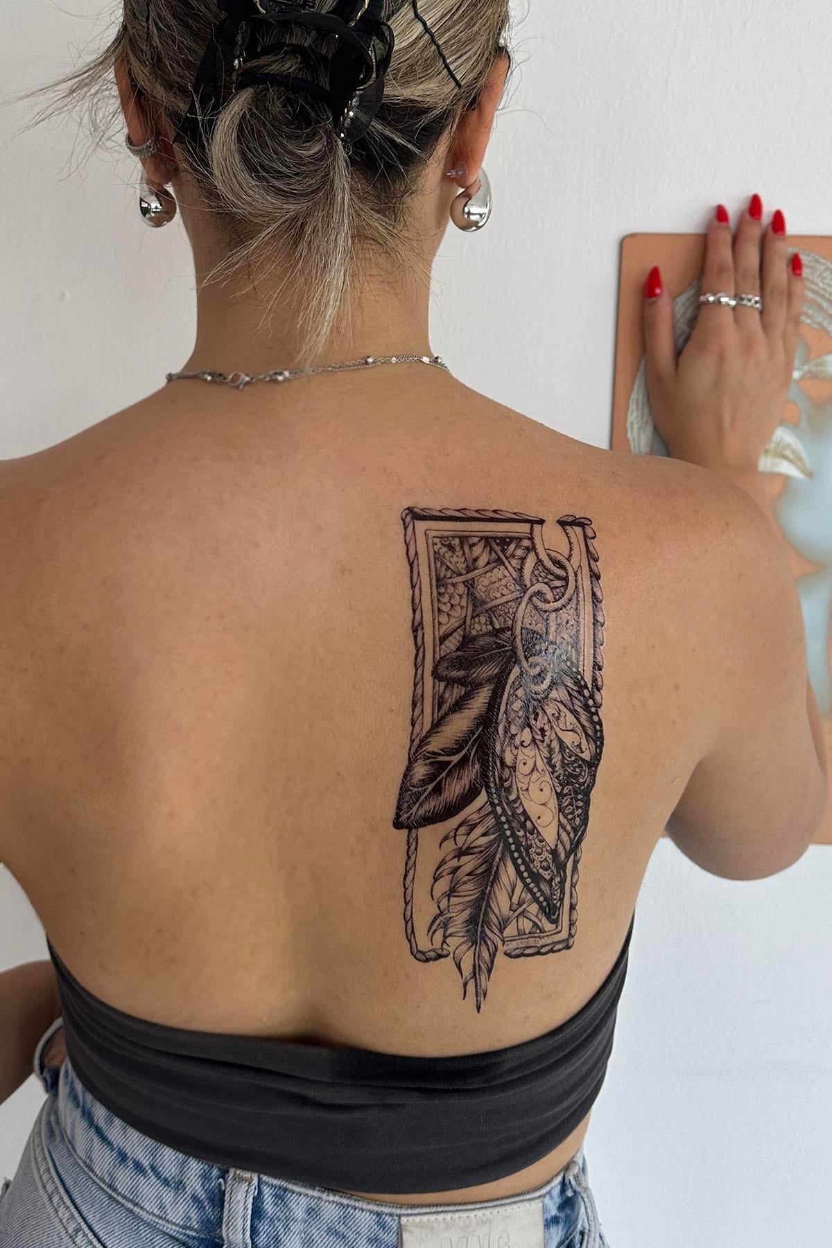 Geçici Tüy Figürlü Dövme Tattoo