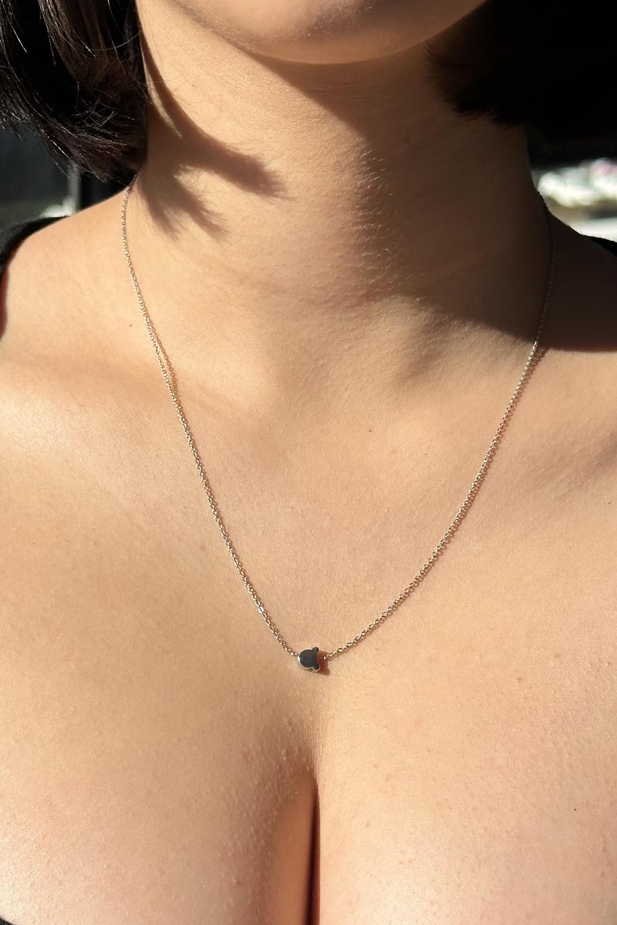 Gümüş Renk Ayıcık Figürlü Kolye