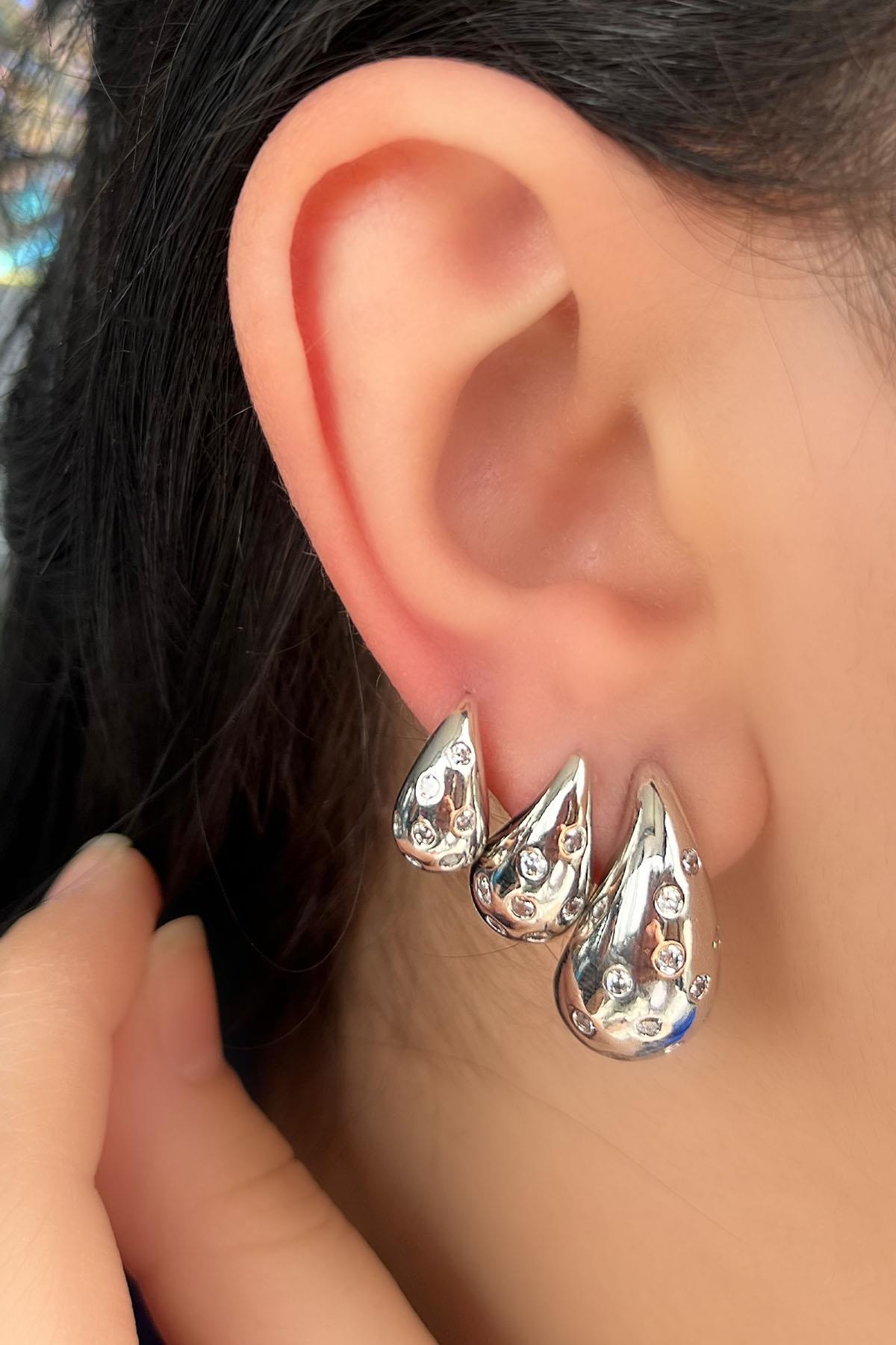 Gümüş Renk Bottega Figürlü Taş Detaylı VİP 3'lü YSX Küpe Set