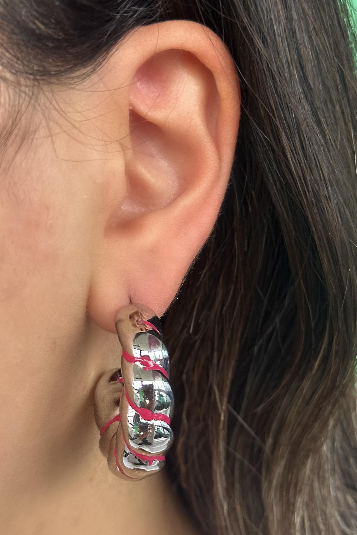 Gümüş Renk Burgu Detaylı Çelik Halka Küpe (Çift)