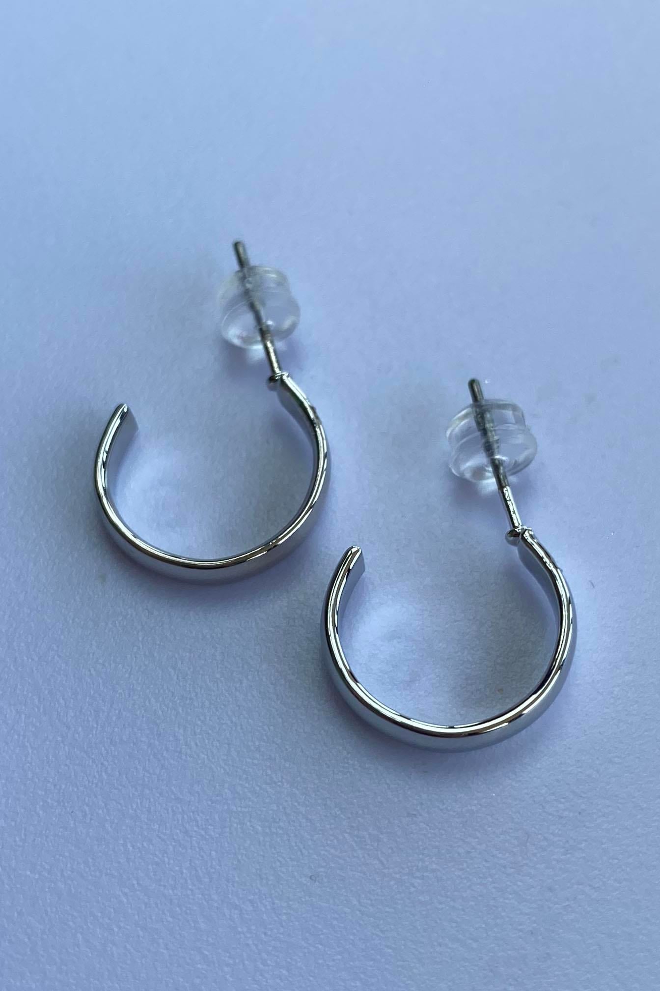 Gümüş Renk Halka Küpe (Çift)