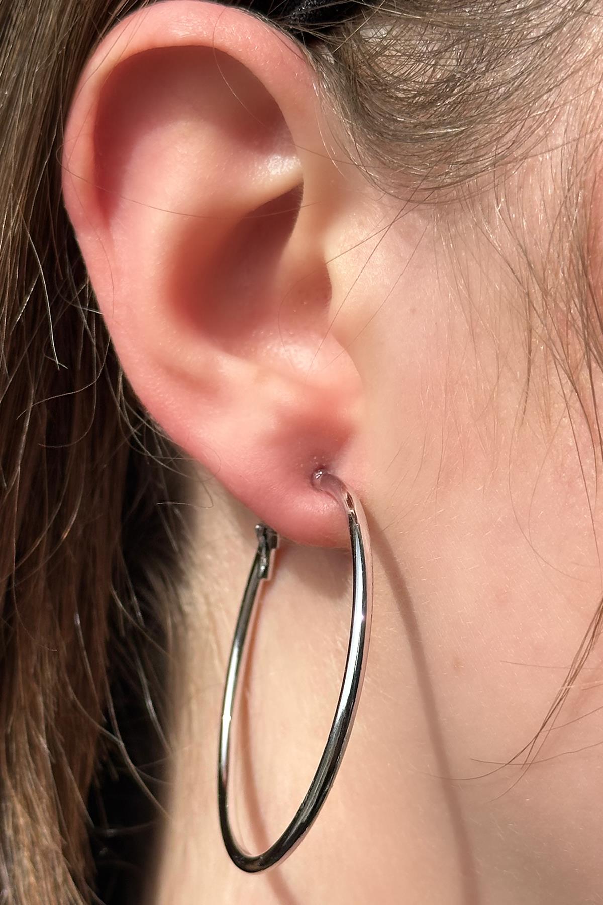 Gümüş Renk Halka Küpe