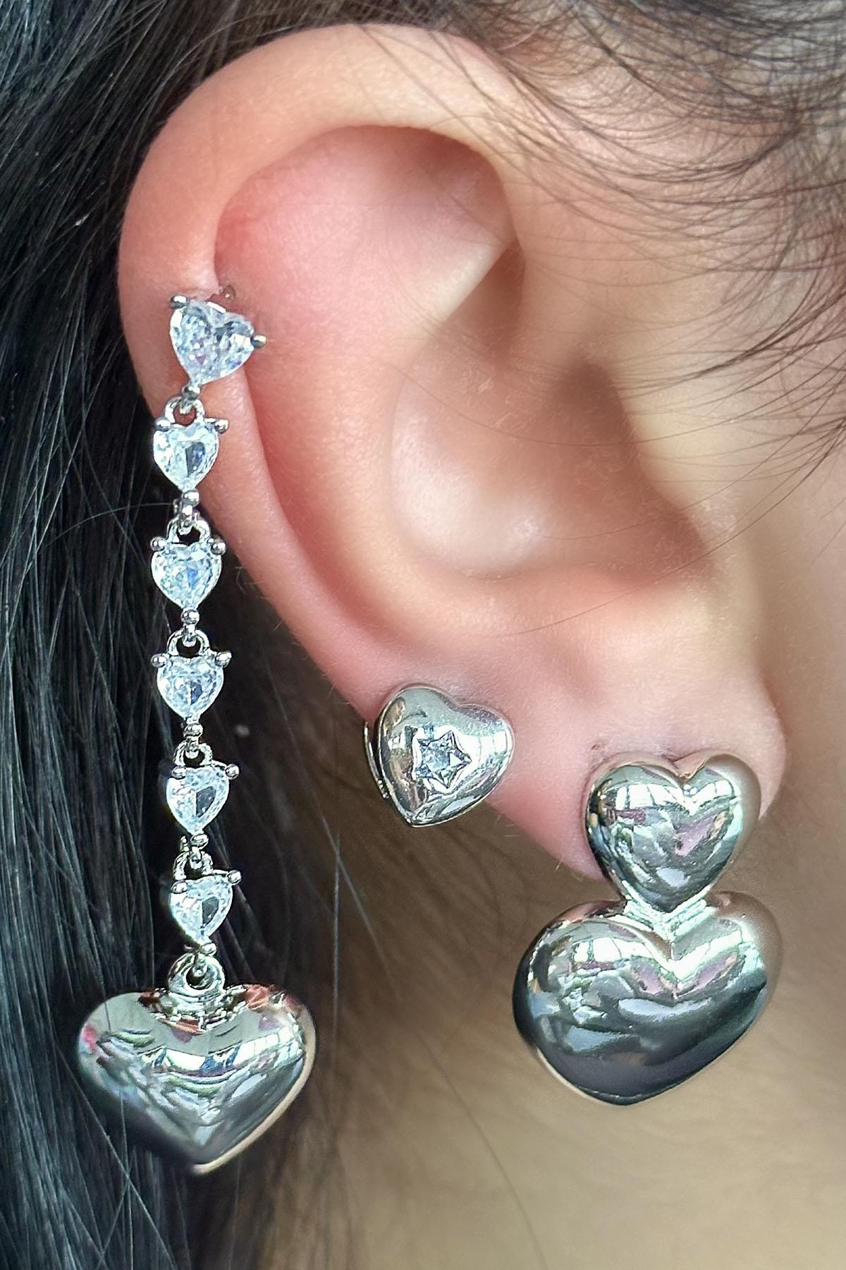 Gümüş Renk Kalp Figürlü Taş Detaylı VİP 3'lü YSX Küpe Set