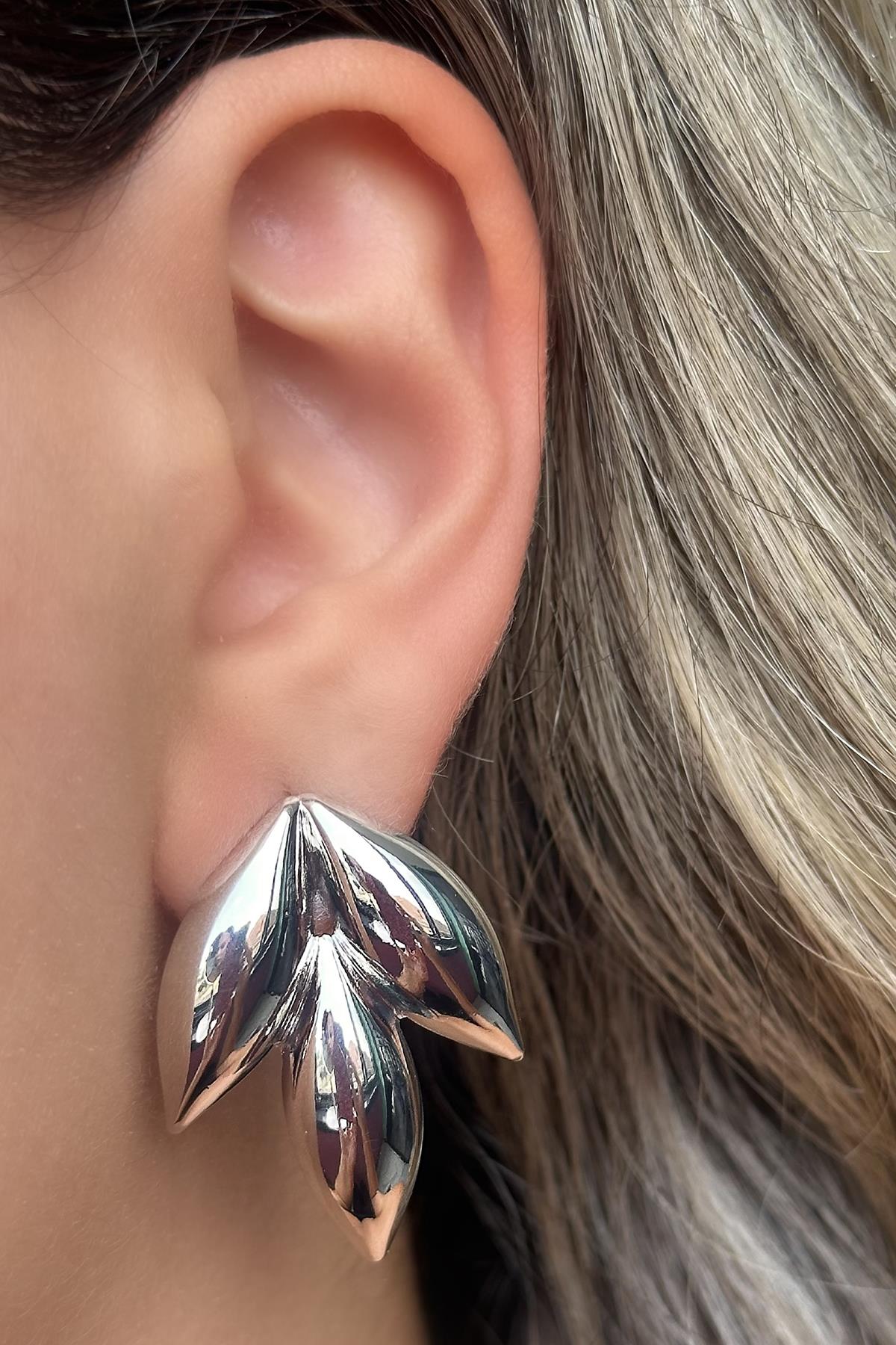 Gümüş Renk Metal Küpe (Çift)