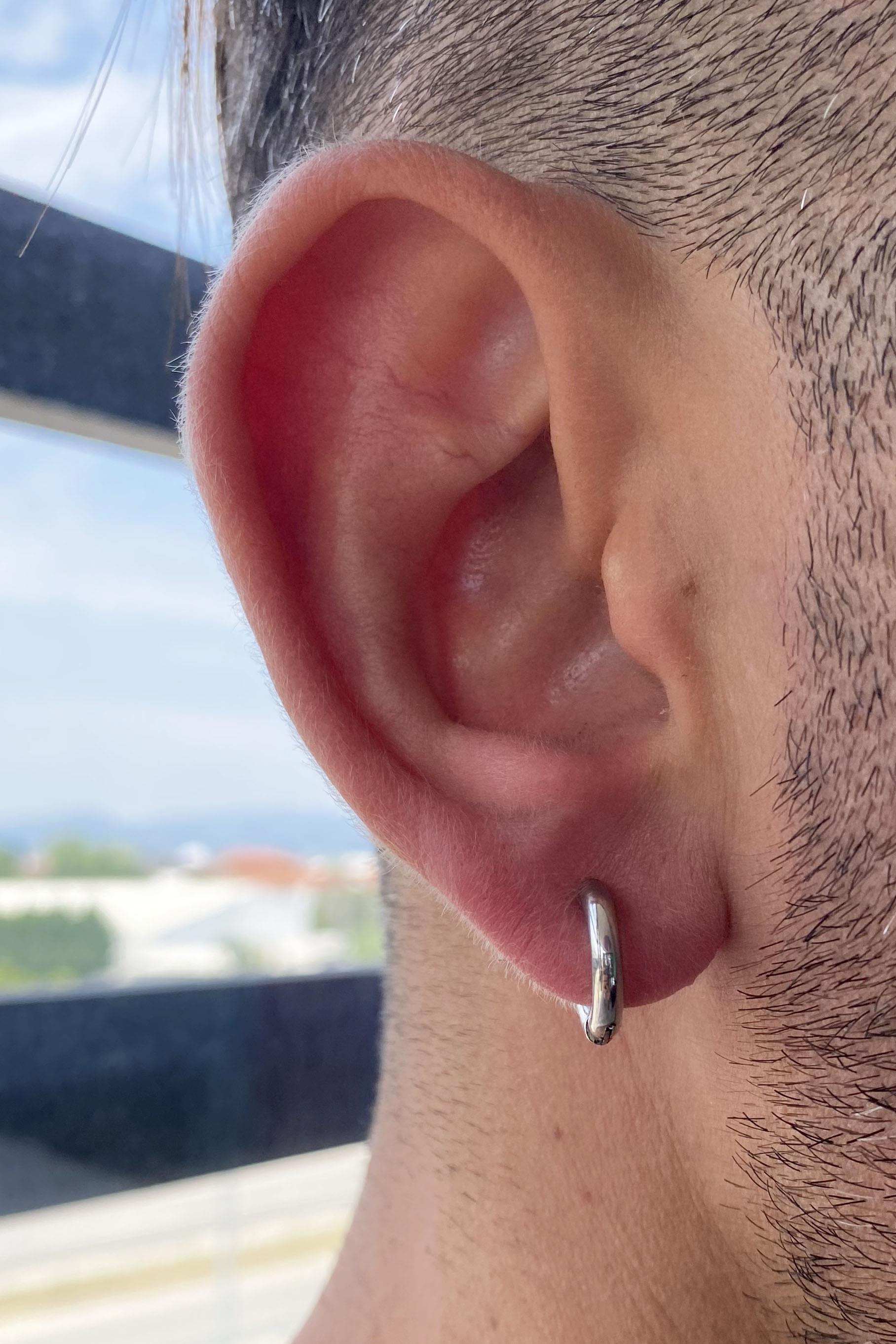 Gümüş Renk Sıkıştırmalı Unisex Halka Küpe (Çift)