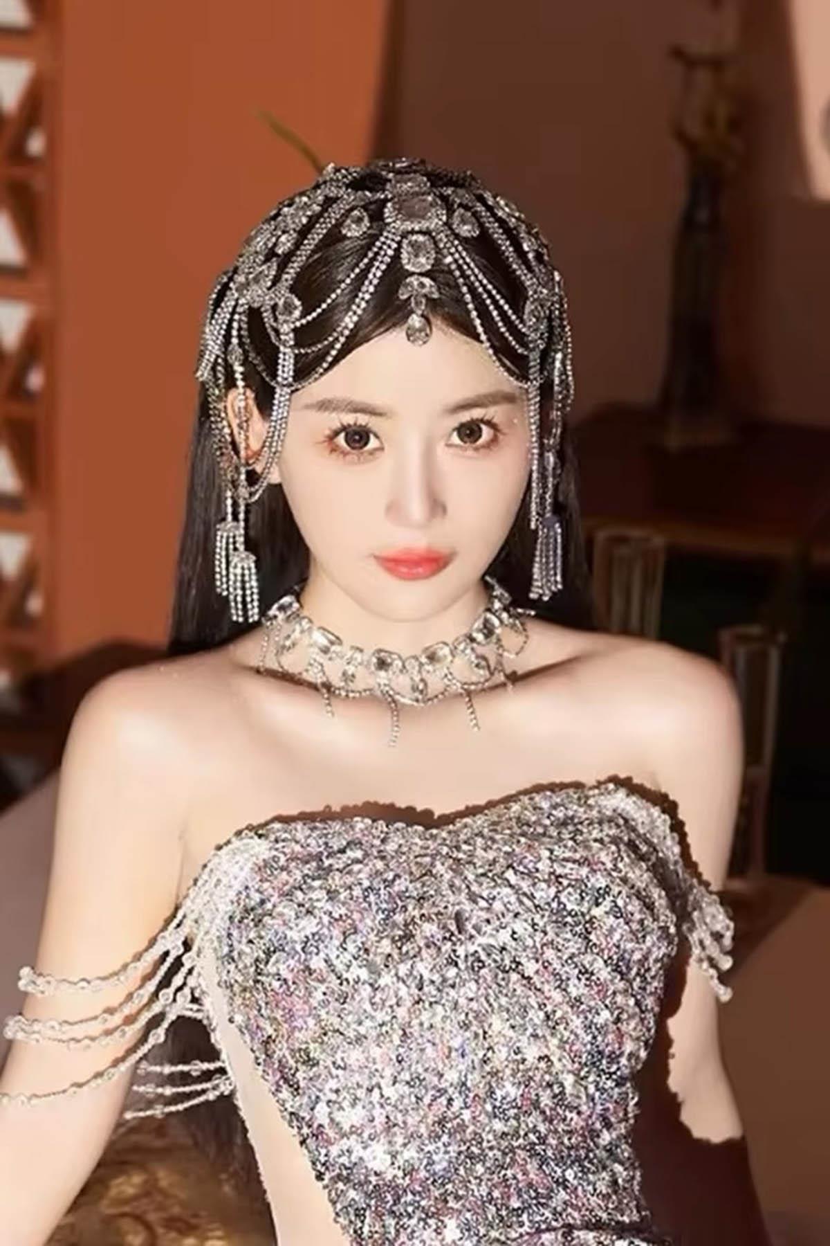 Gümüş Renk Taş Detaylı Saç Aksesuarı/ Kına Aksesuarı