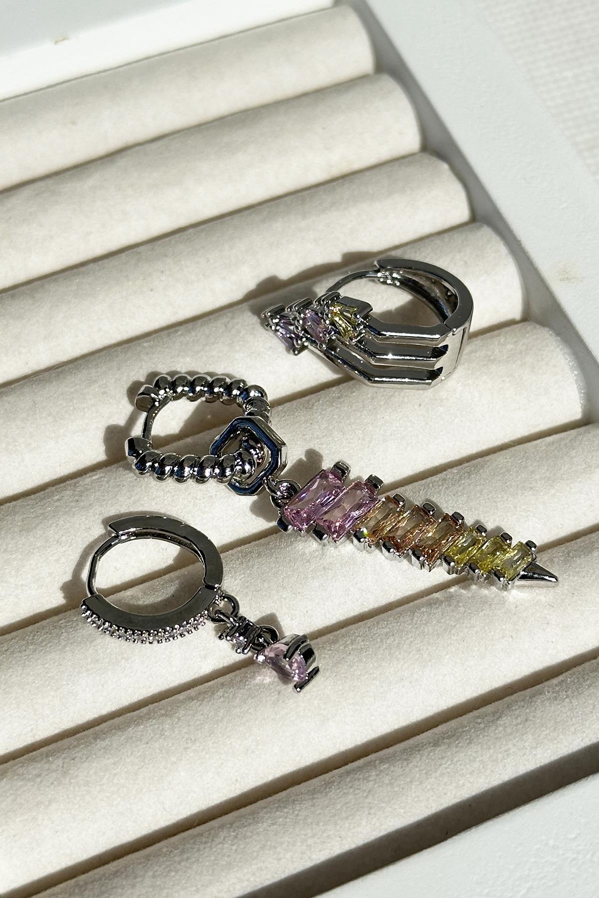 Gümüş Renk Taş Detaylı VİP 3'lü YSX Küpe Set