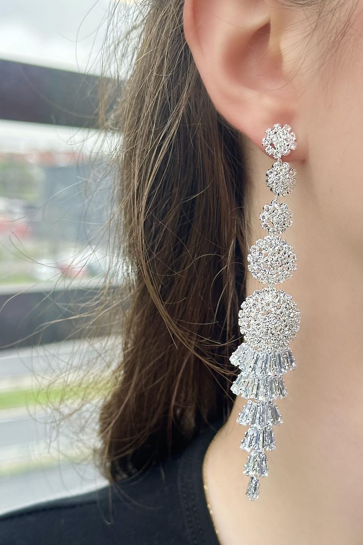 Gümüş Renk Taş Detaylı VİP Abiye Küpe (Çift)