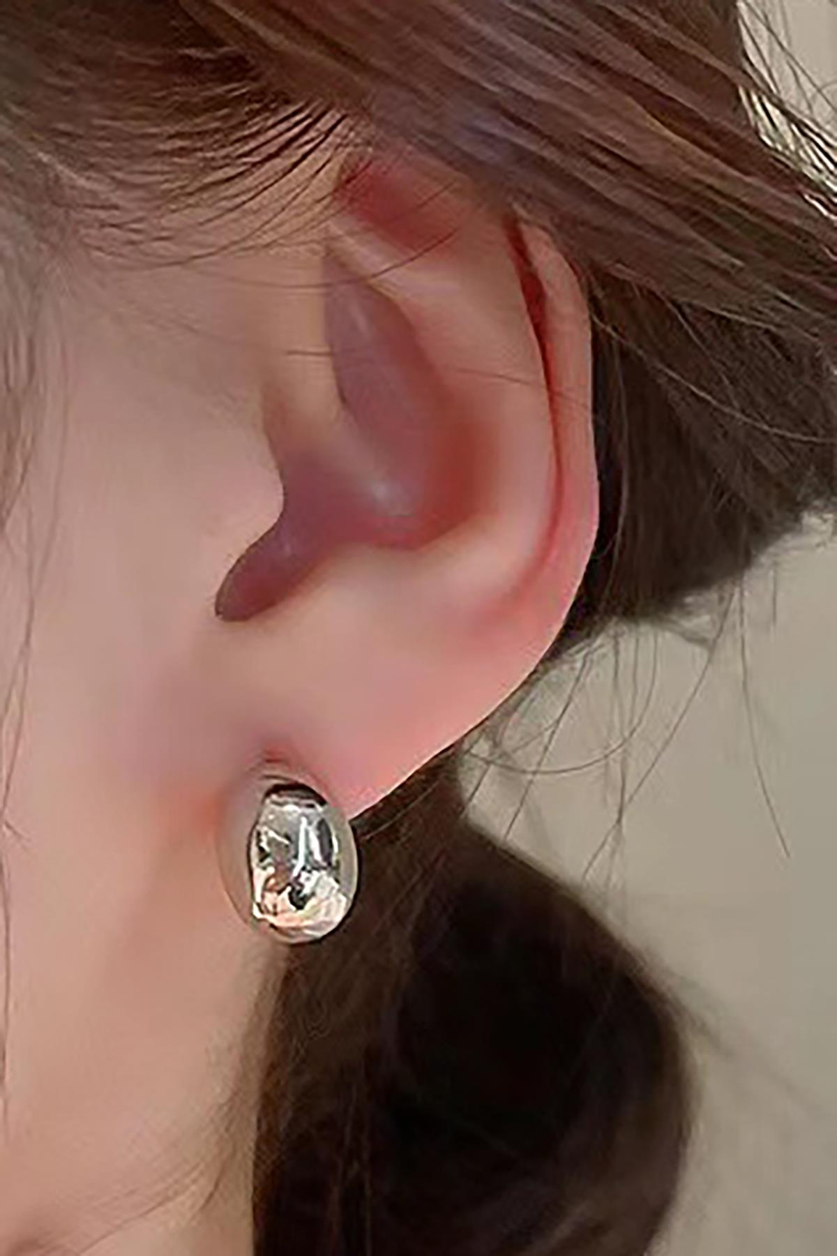 Gümüş Renk Top Metal Küpe (Çift)