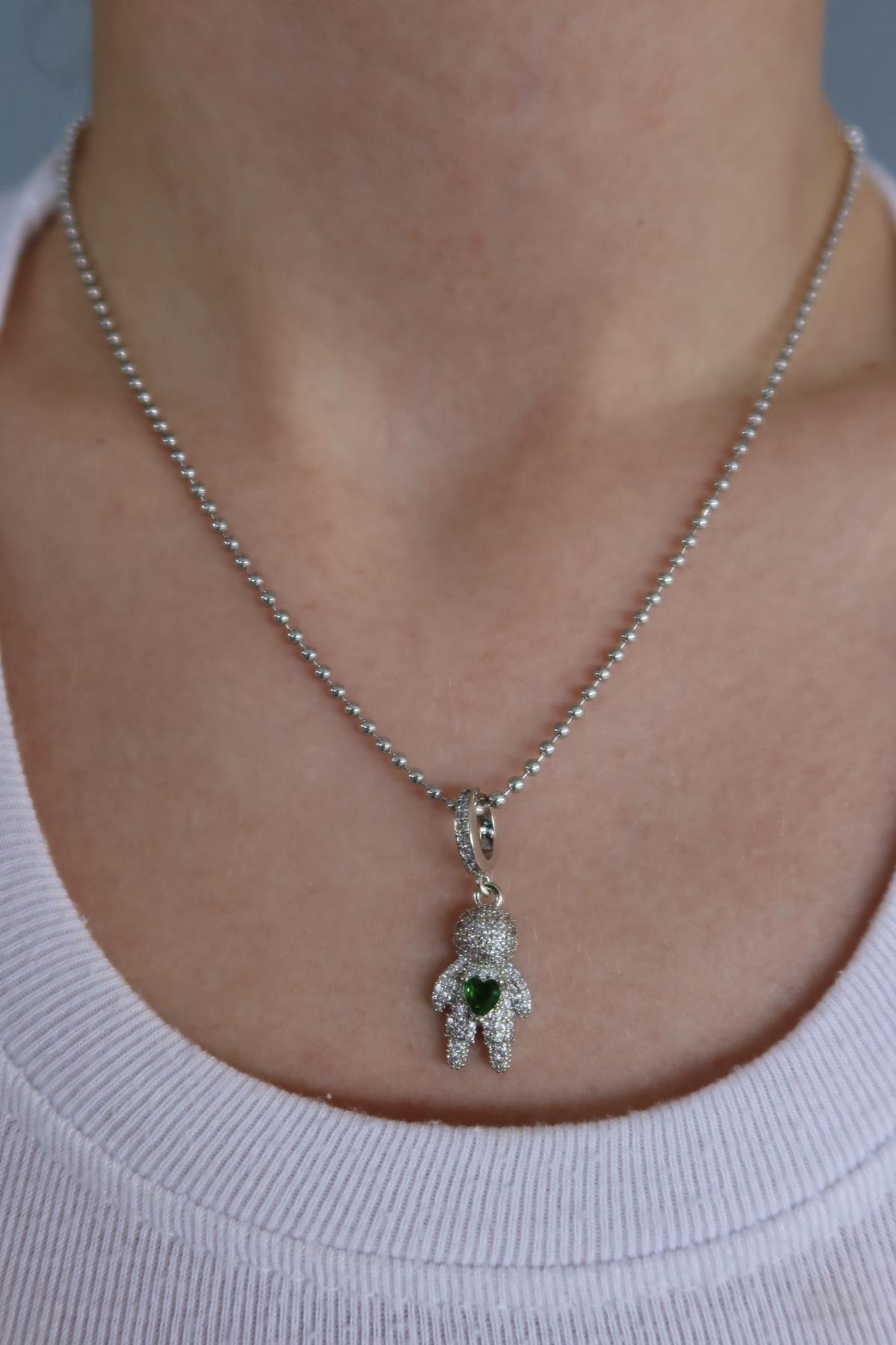 Gümüş Renk Yeşil Taş Detaylı YSX Kolye