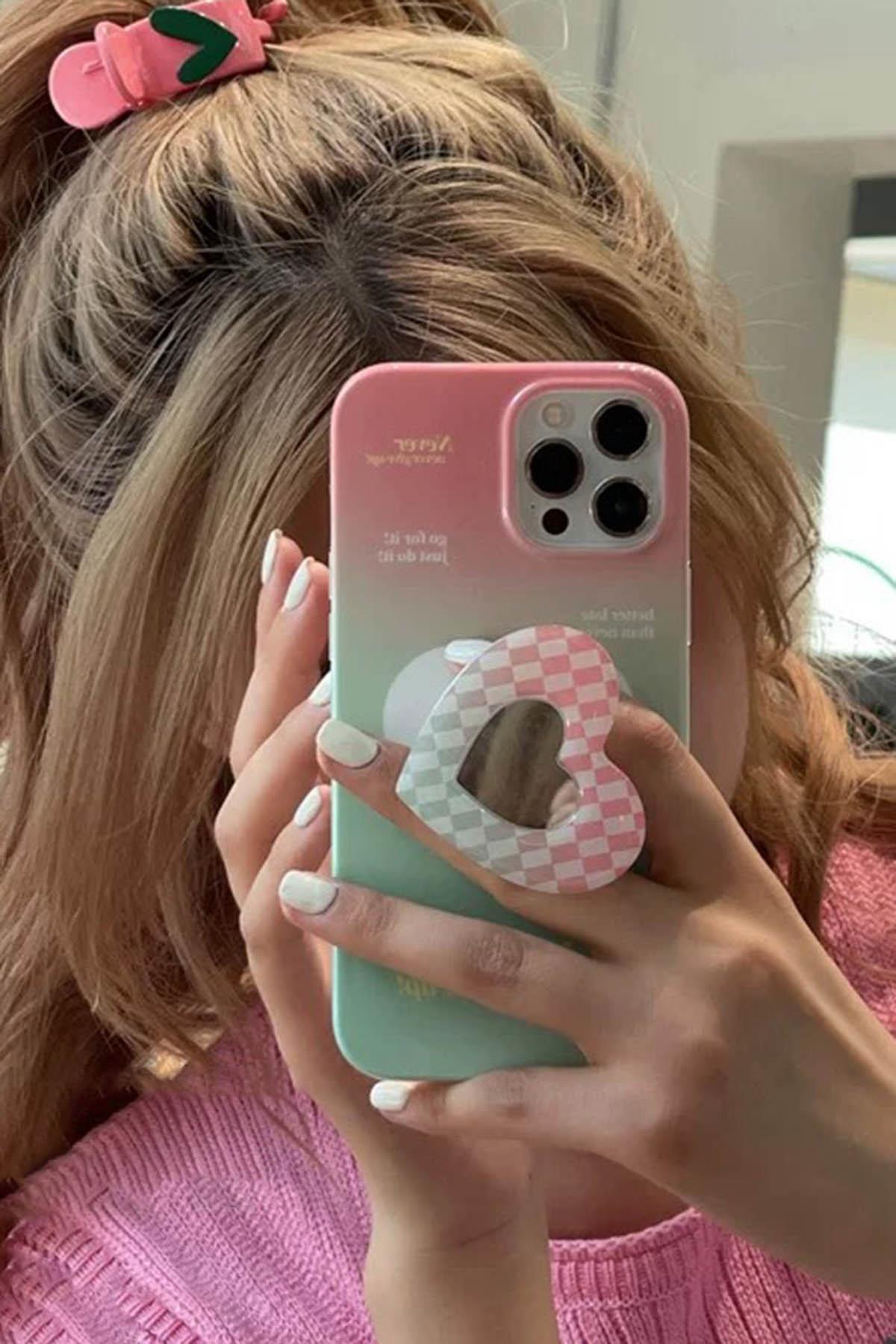 Karışık Renk Kalp Figürlü Ayna Detaylı  3D Telefon Tutacağı